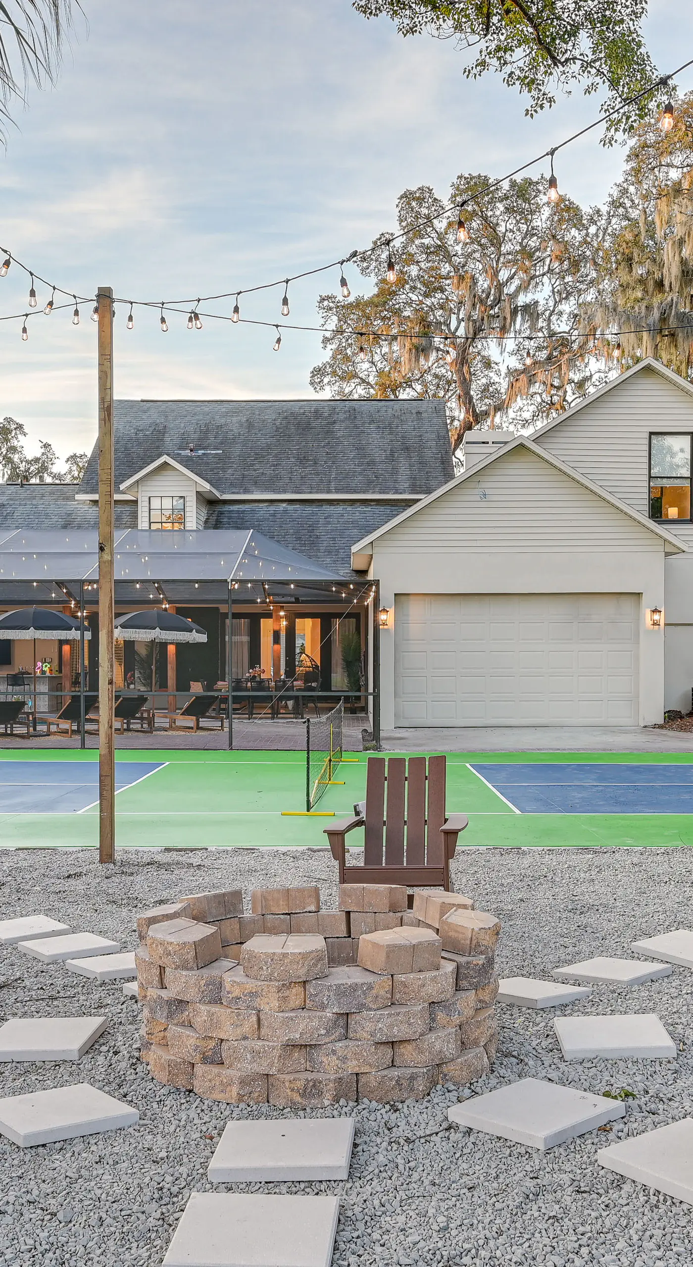 Exciting Valrico Villa w/ Private Pool & Game Room