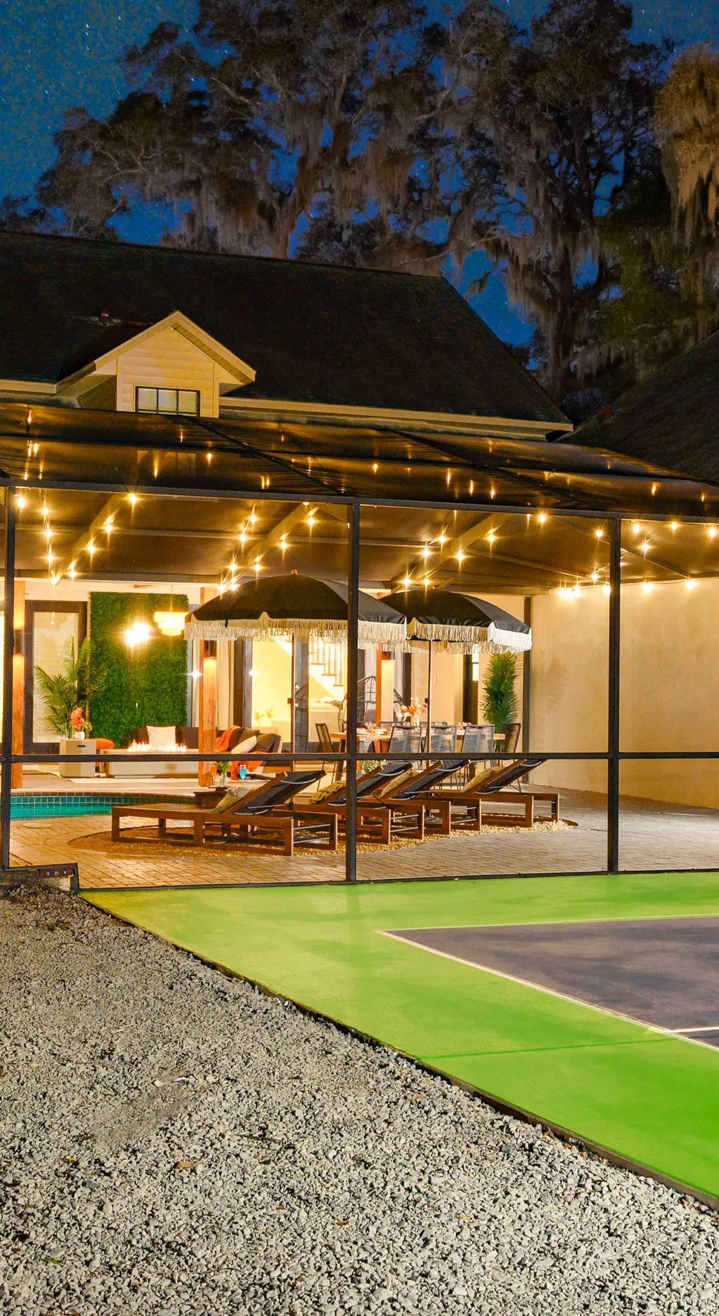 Exciting Valrico Villa w/ Private Pool & Game Room
