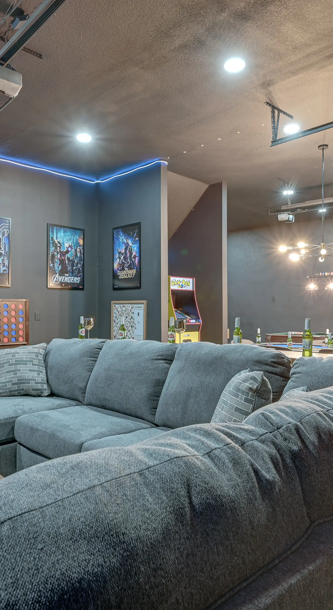 Exciting Valrico Villa w/ Private Pool & Game Room