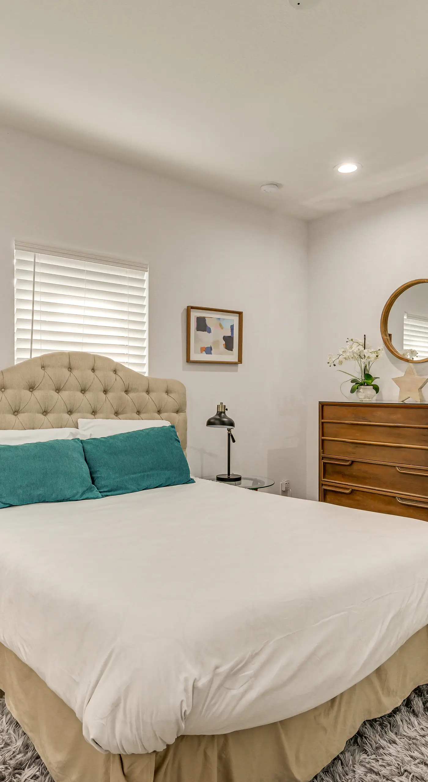 3 Mi to USF: Dog-Friendly Home w/ Large Yard