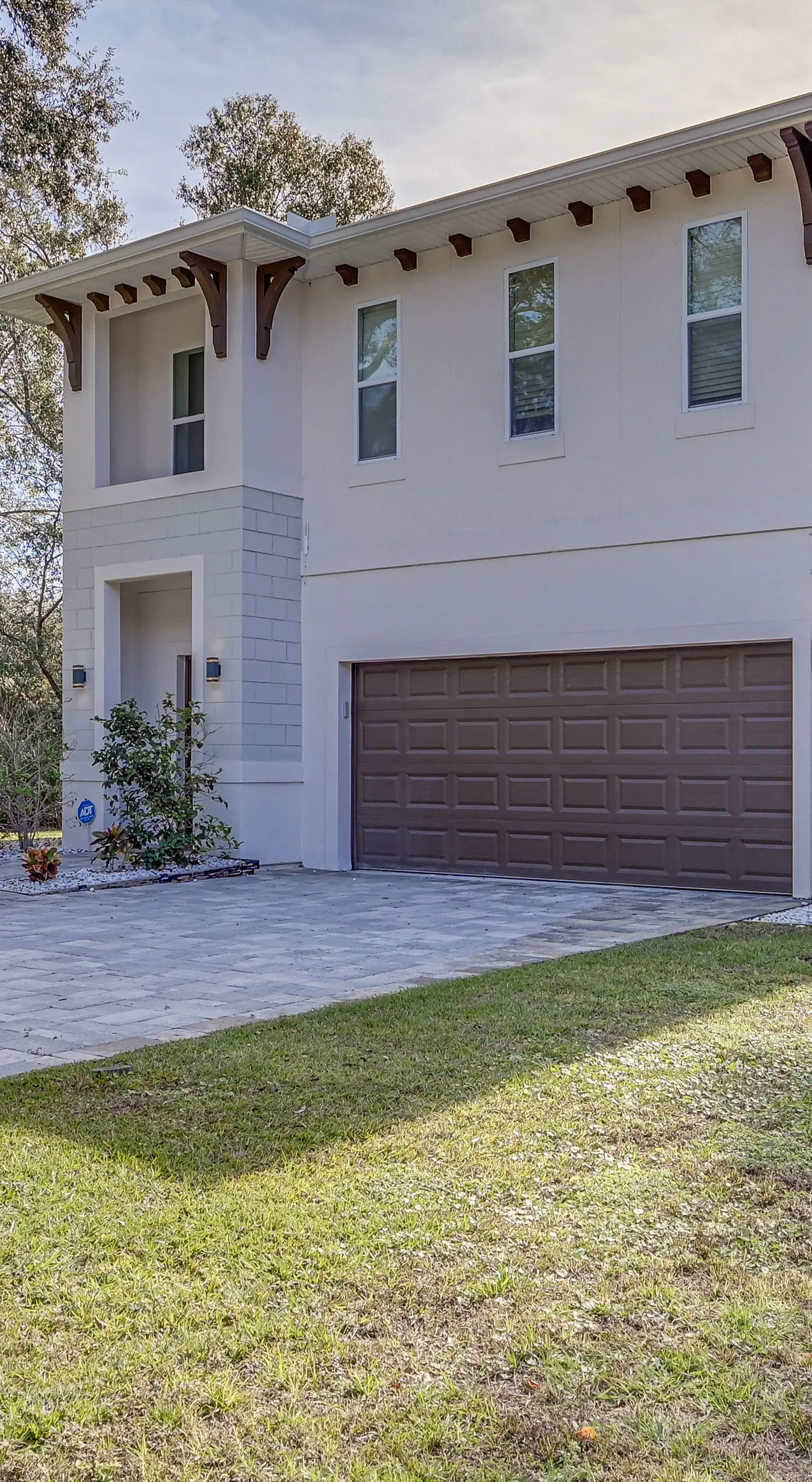 3 Mi to USF: Dog-Friendly Home w/ Large Yard
