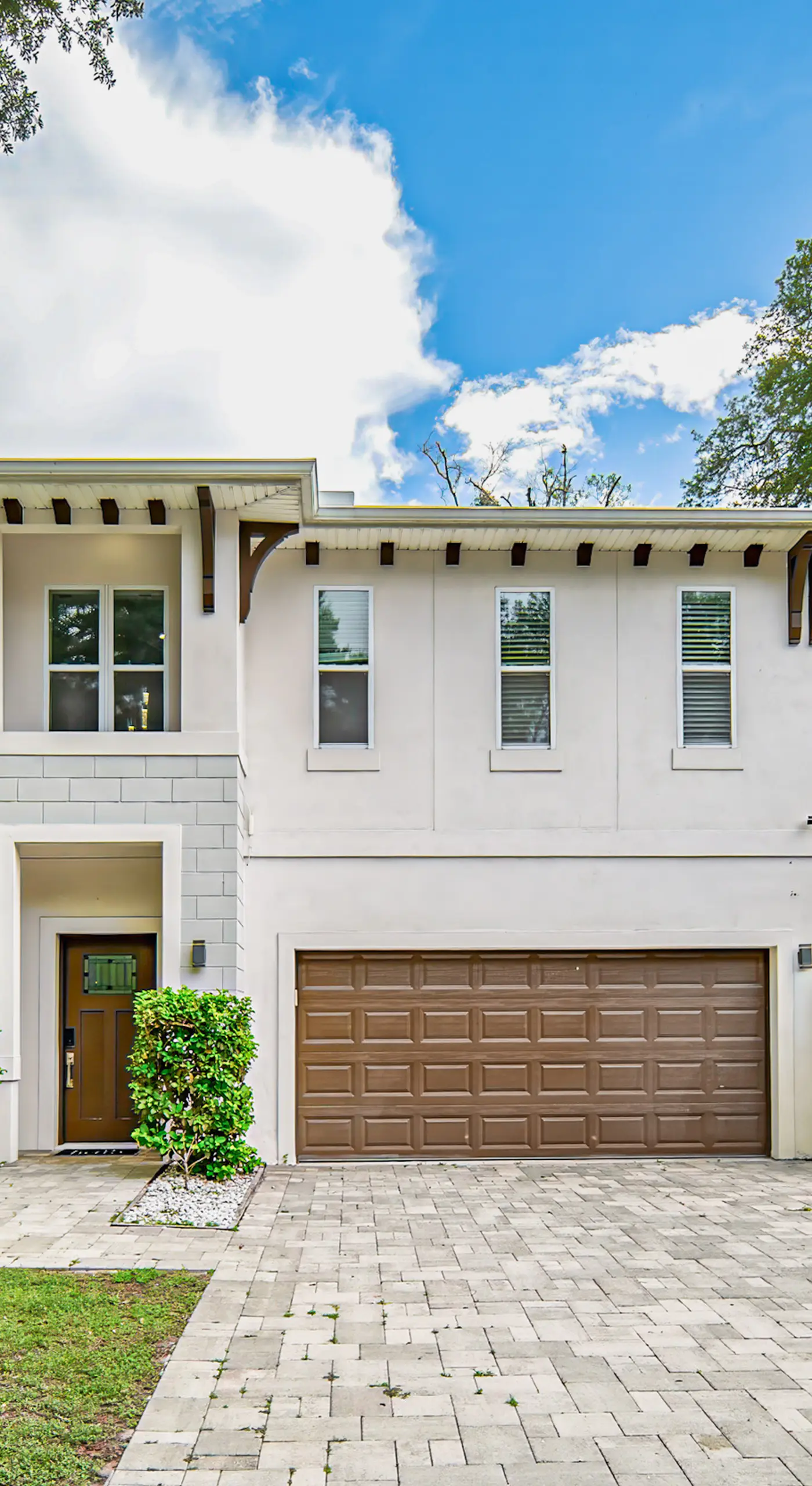 3 Mi to USF: Dog-Friendly Home w/ Large Yard