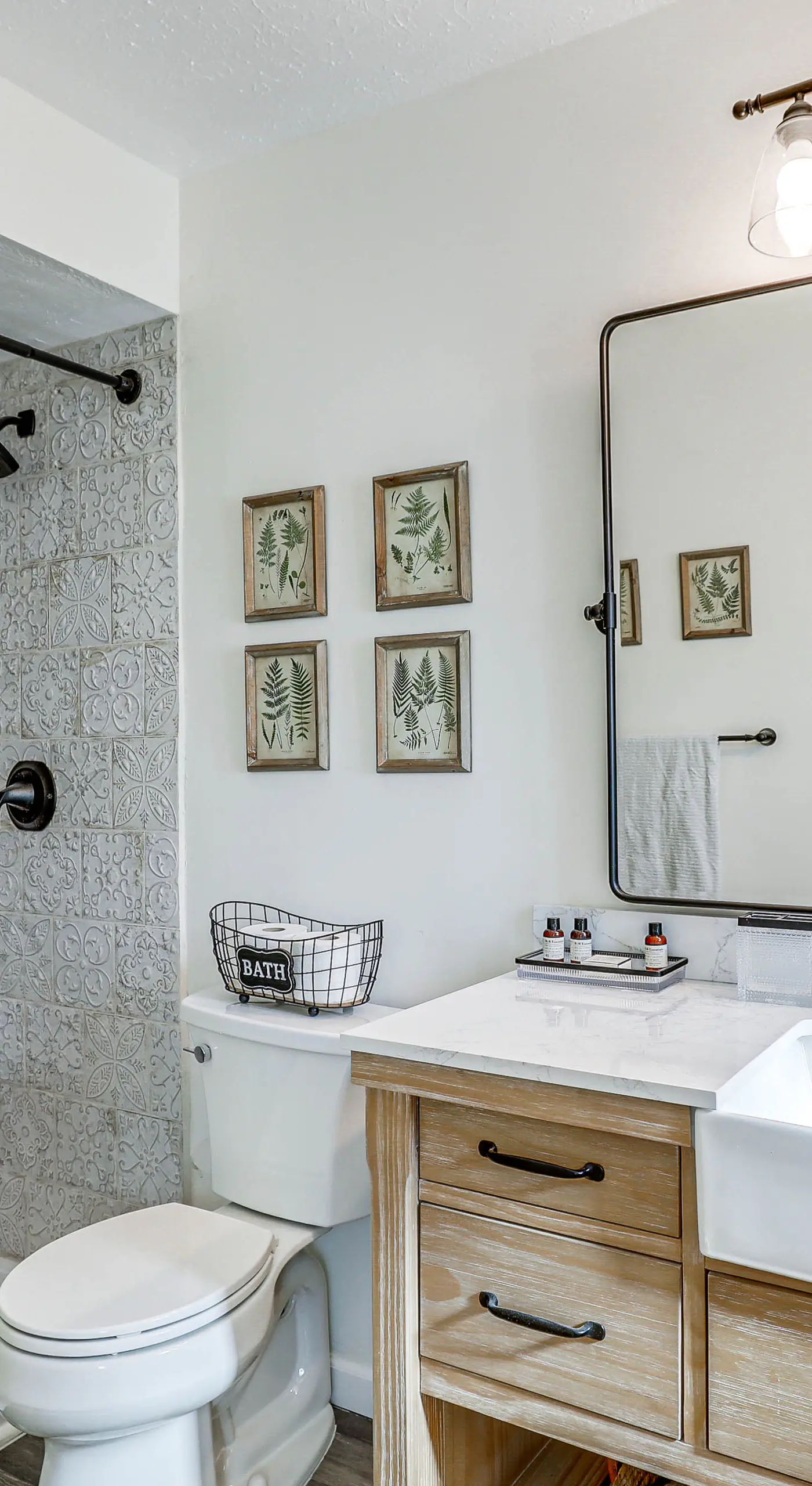 Apollo Beach Oasis: Lanai + Heated Pool!