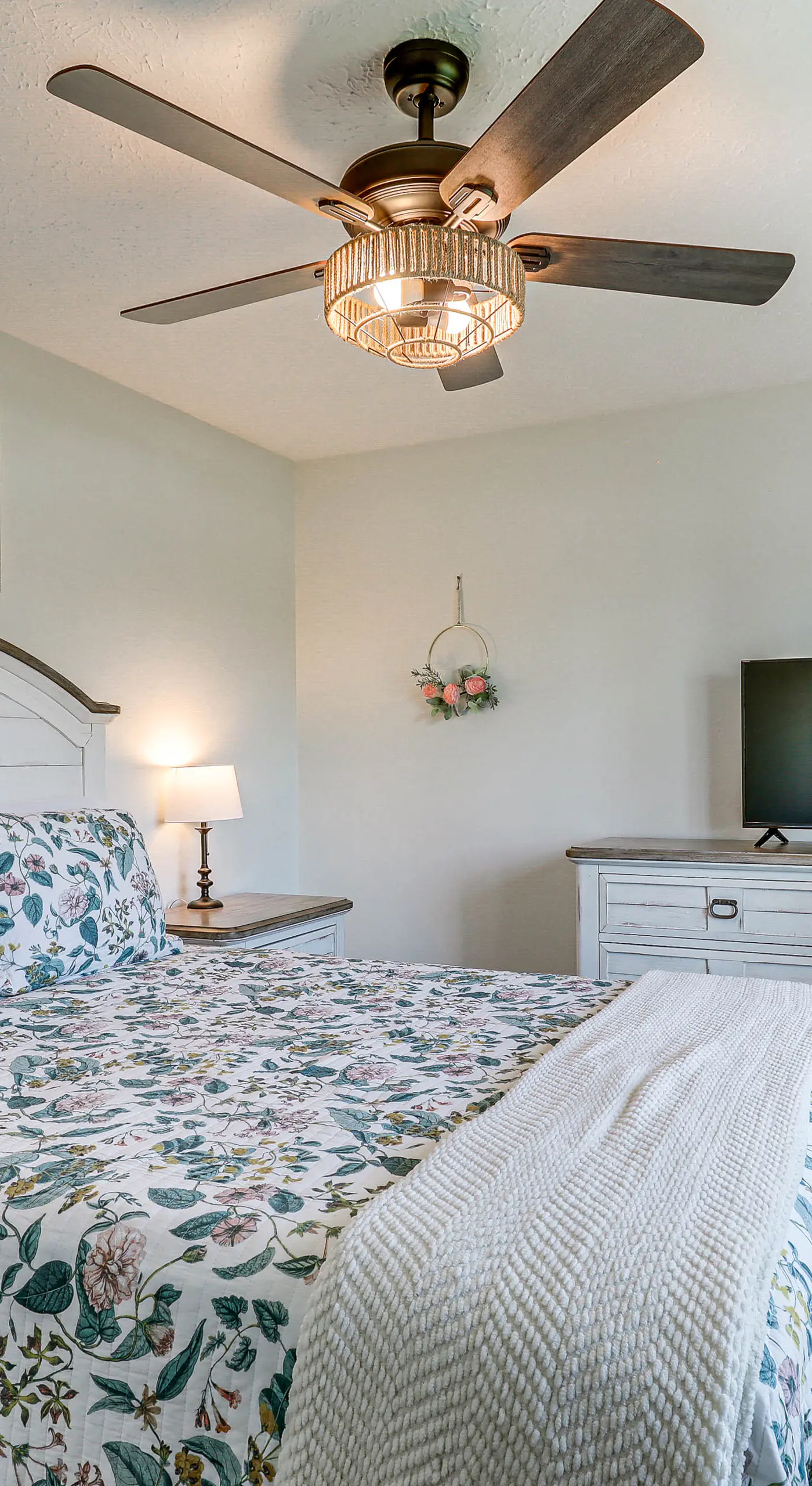 Apollo Beach Oasis: Lanai + Heated Pool!