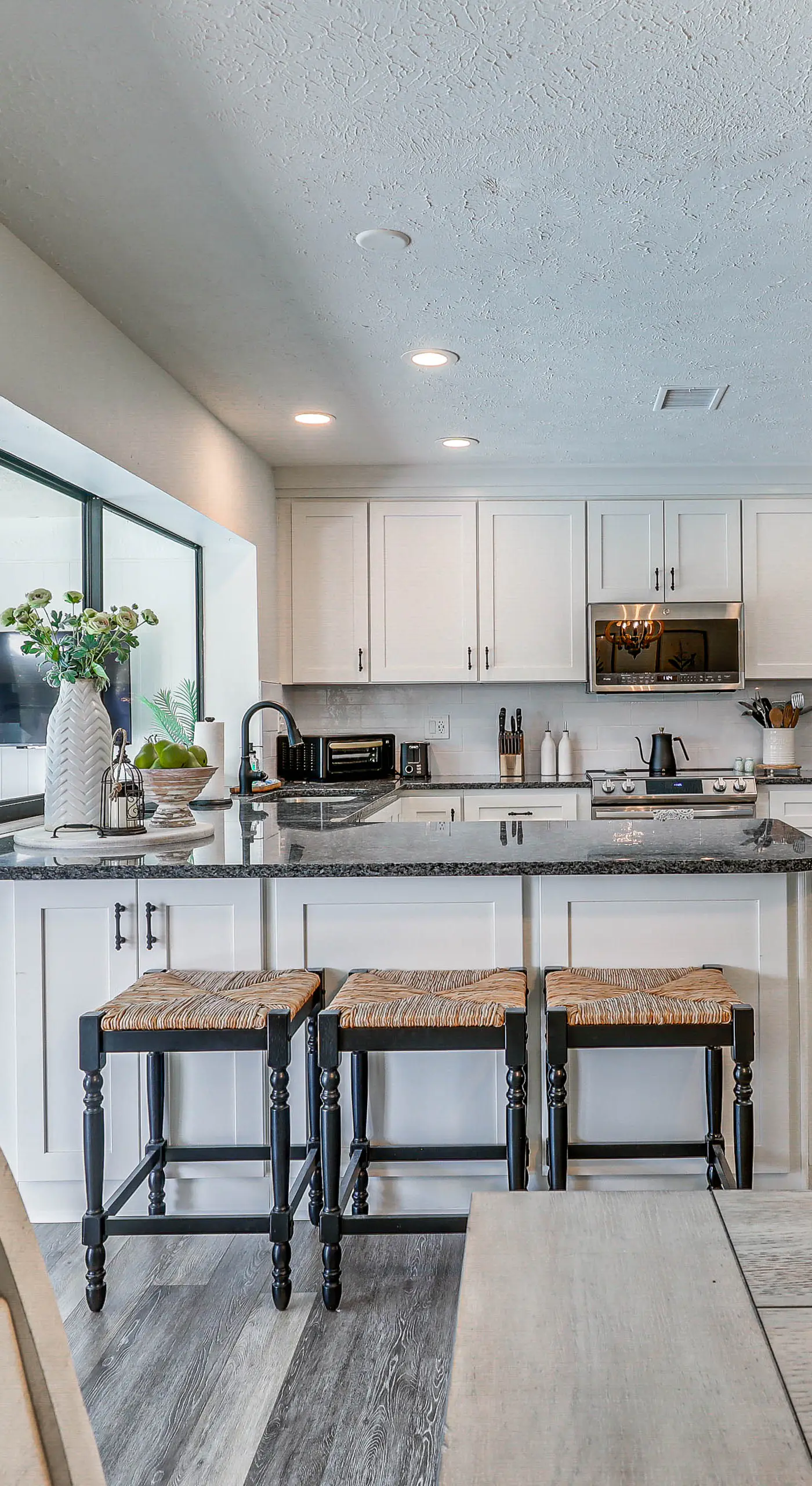 Apollo Beach Oasis: Lanai + Heated Pool!
