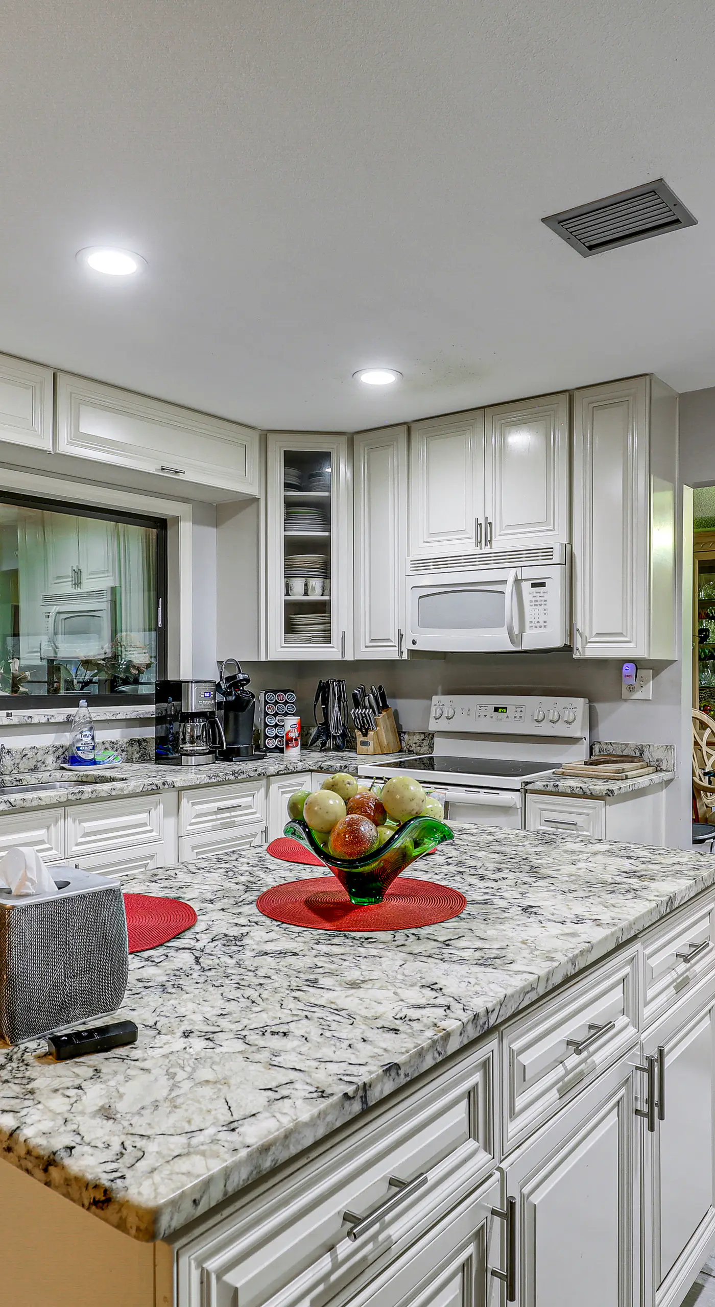 Tampa Area Home w/ Indoor Pool, Families Welcome!