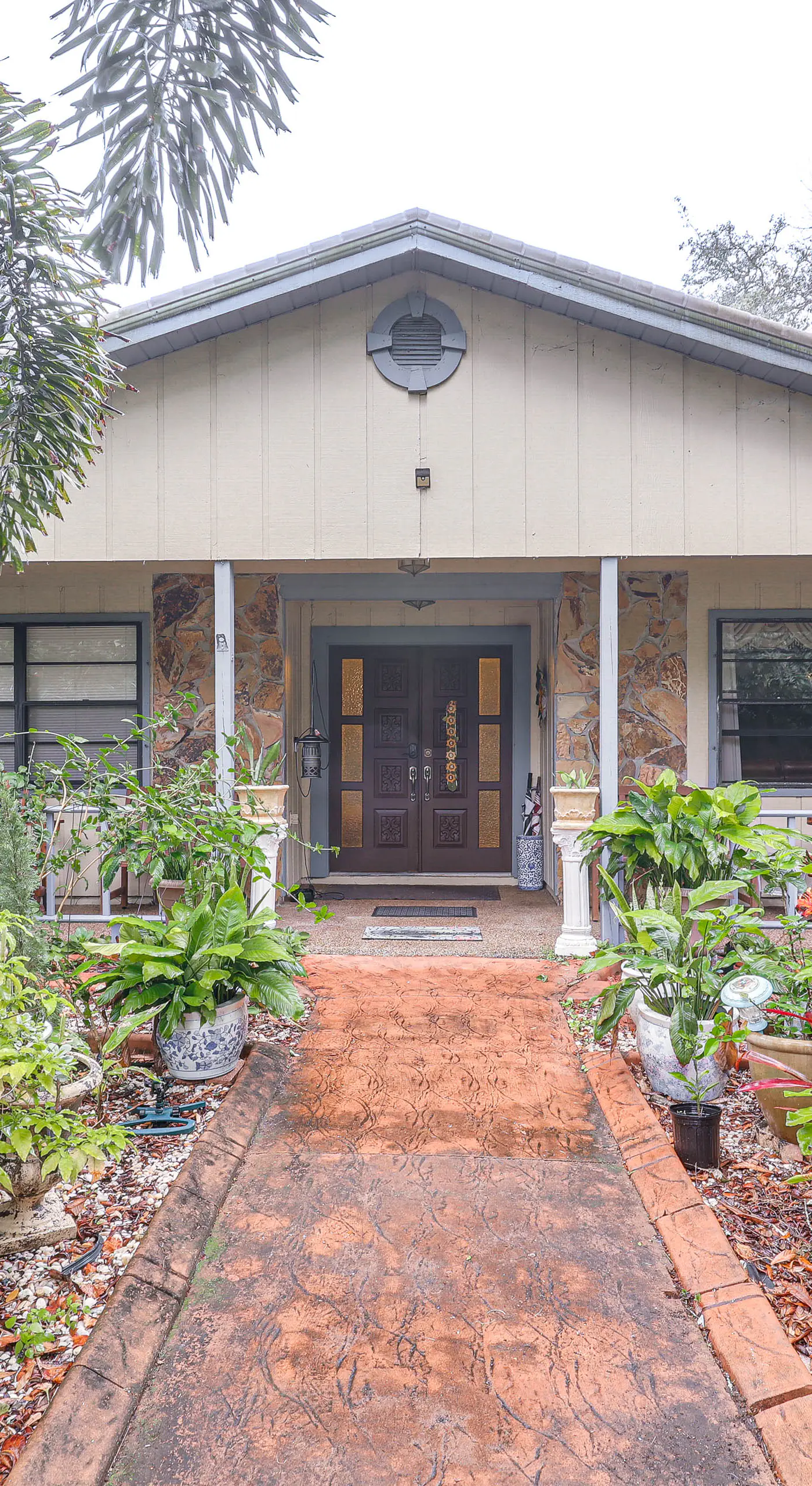 Tampa Area Home w/ Indoor Pool, Families Welcome!