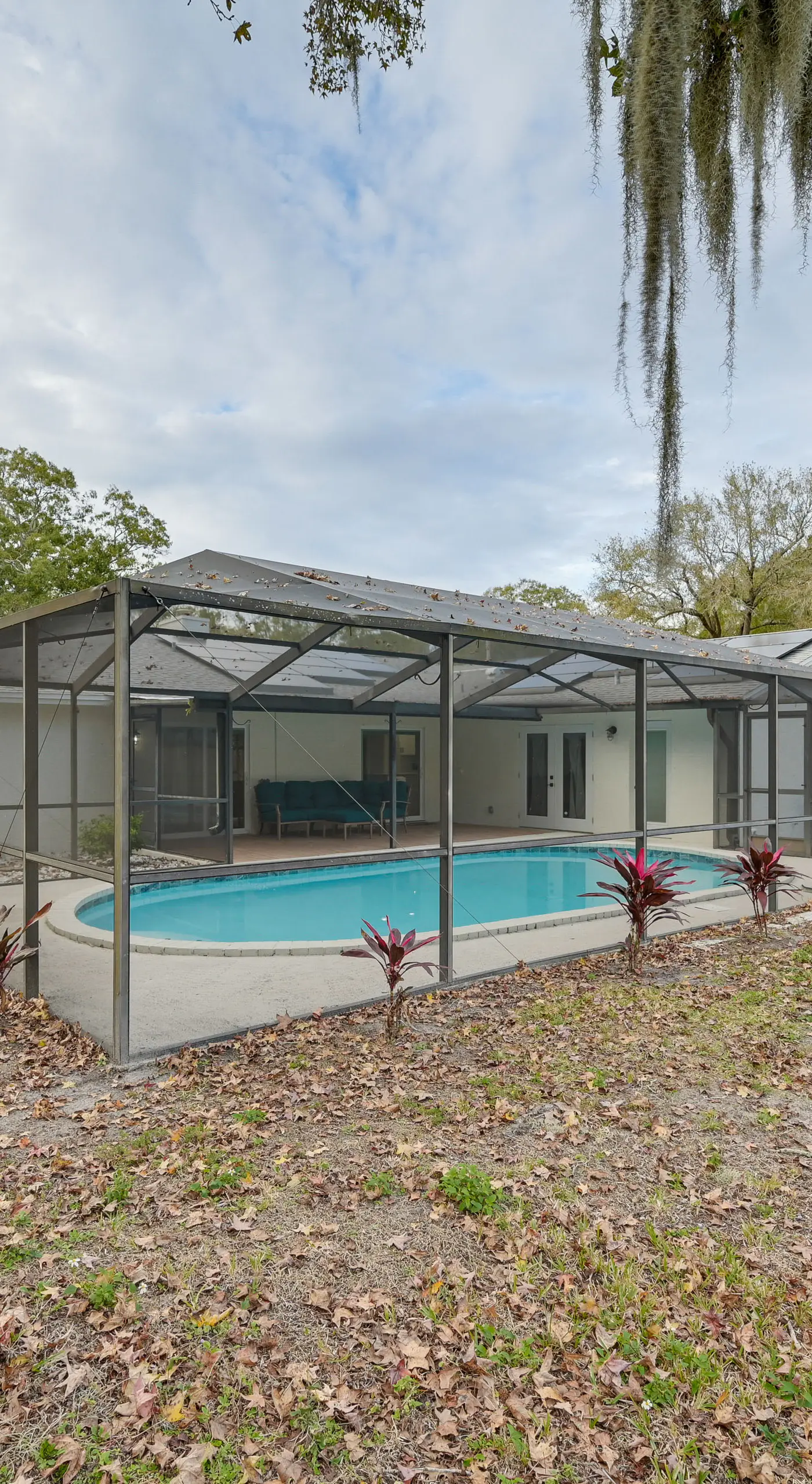 Idyllic Tampa Home w/ Private Pool: 11 Mi to Beach