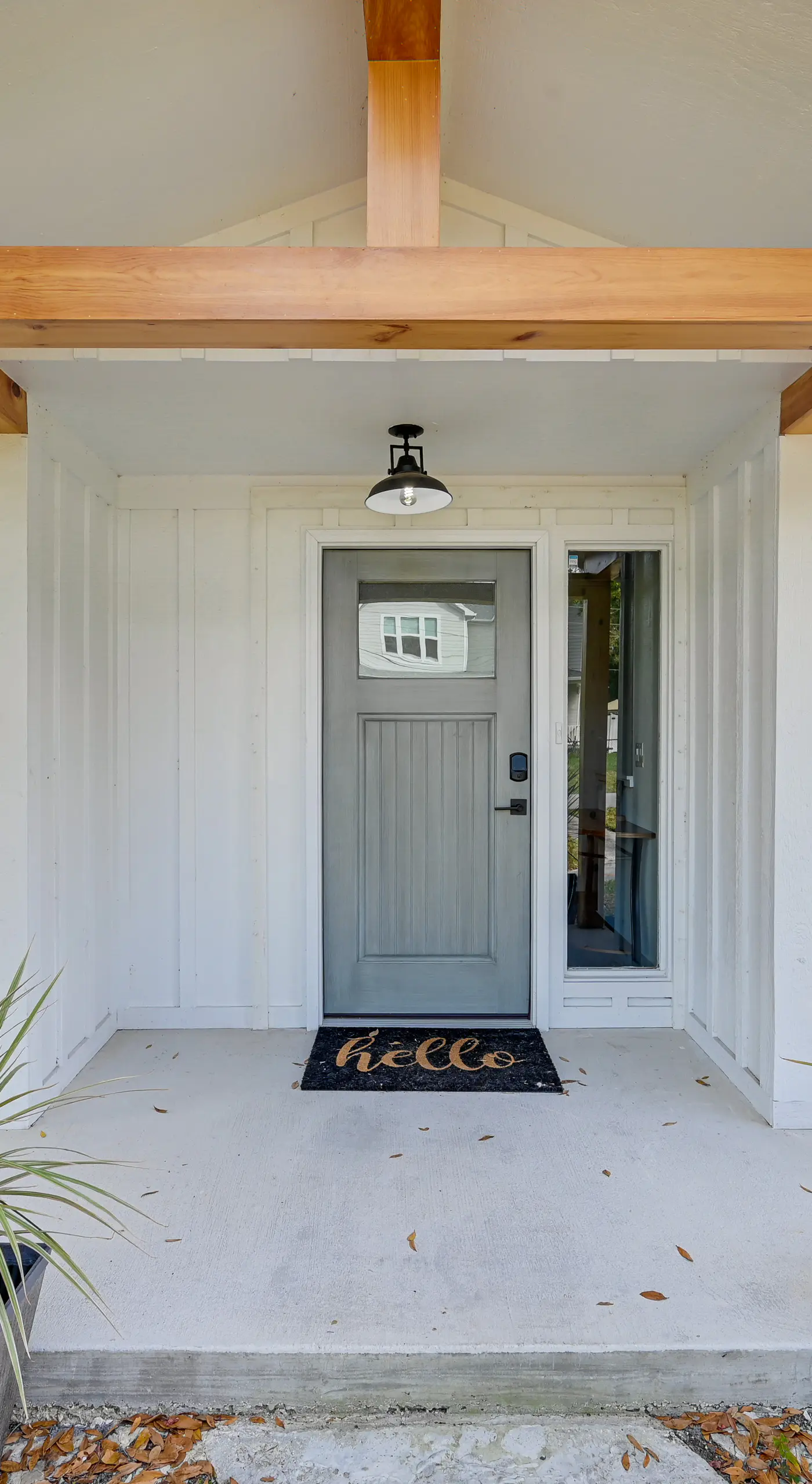 Idyllic Tampa Home w/ Private Pool: 11 Mi to Beach