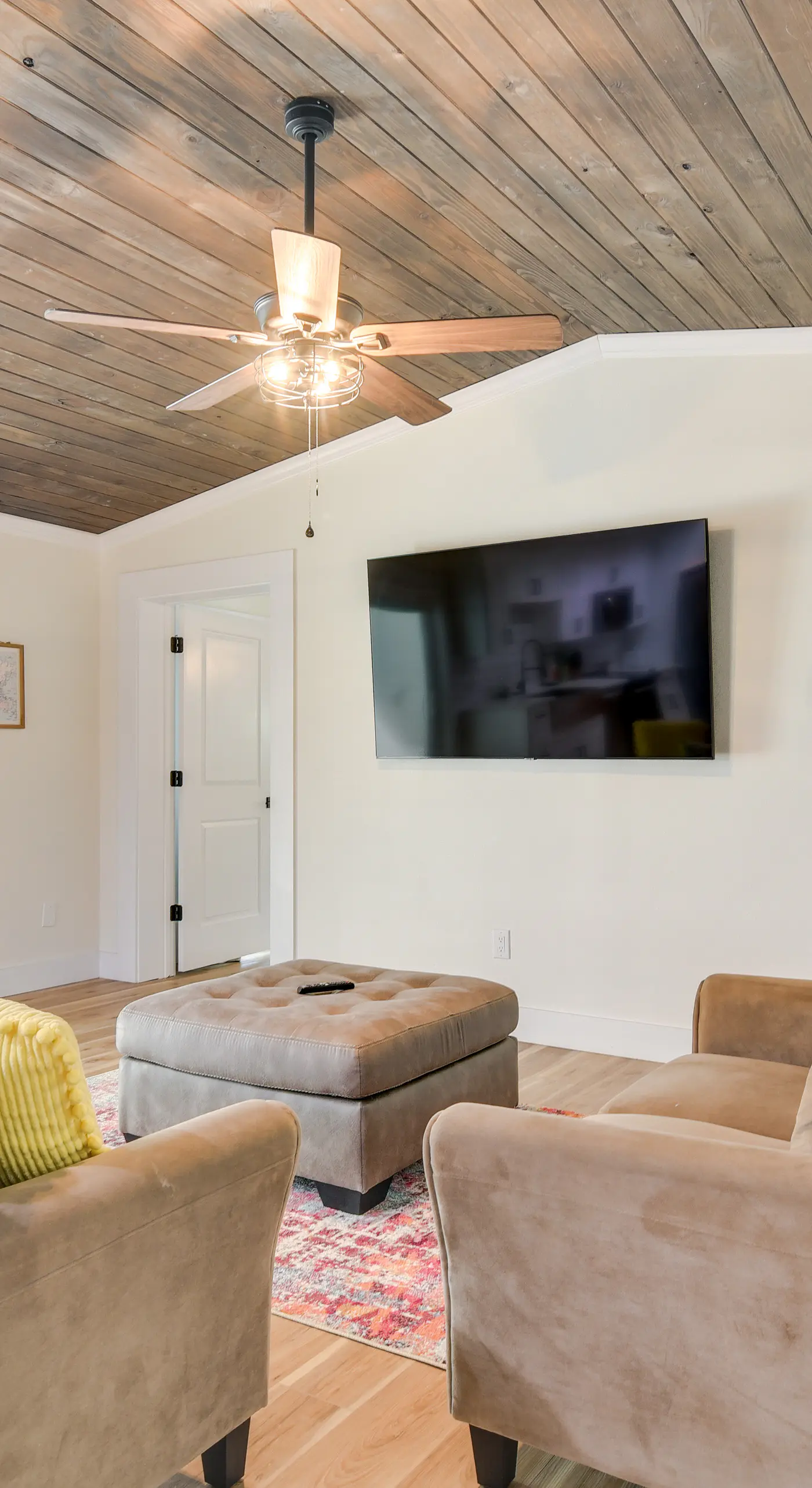 Idyllic Tampa Home w/ Private Pool: 11 Mi to Beach