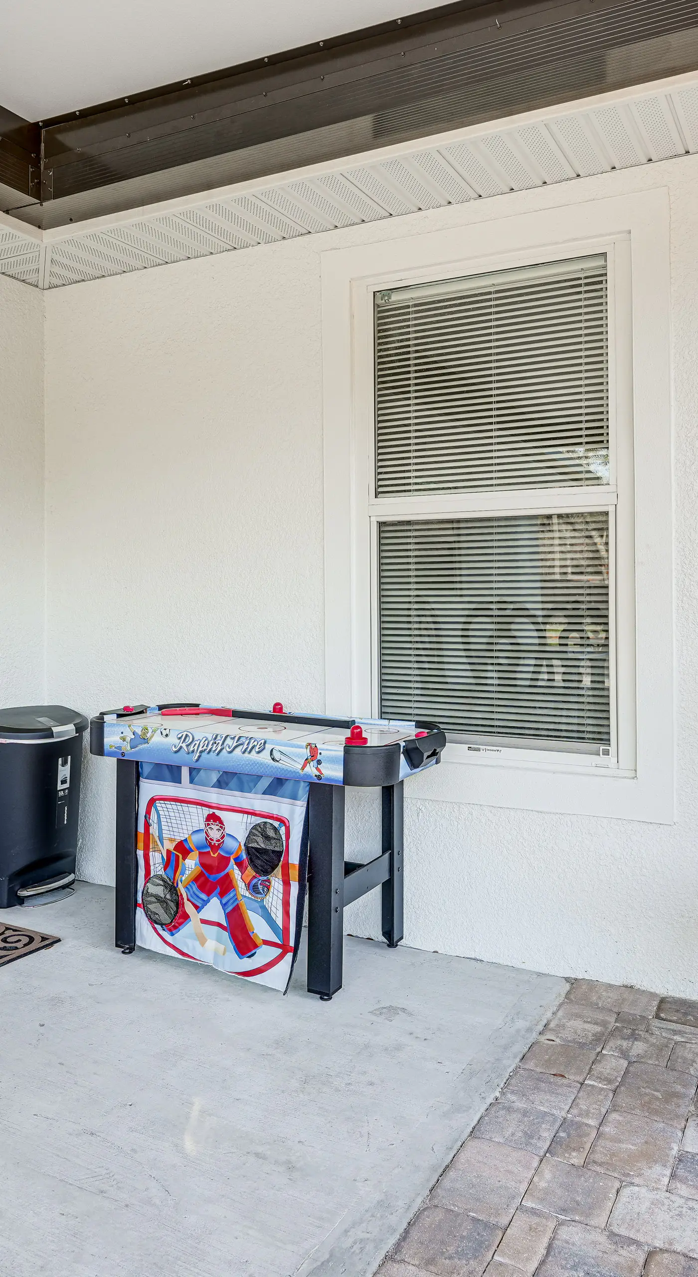 Vibrant Tampa Home: Perfect for Long Stays!