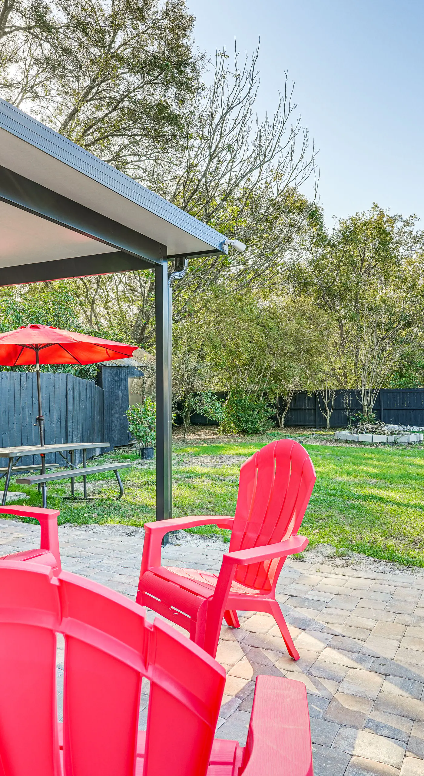 Vibrant Tampa Home: Perfect for Long Stays!