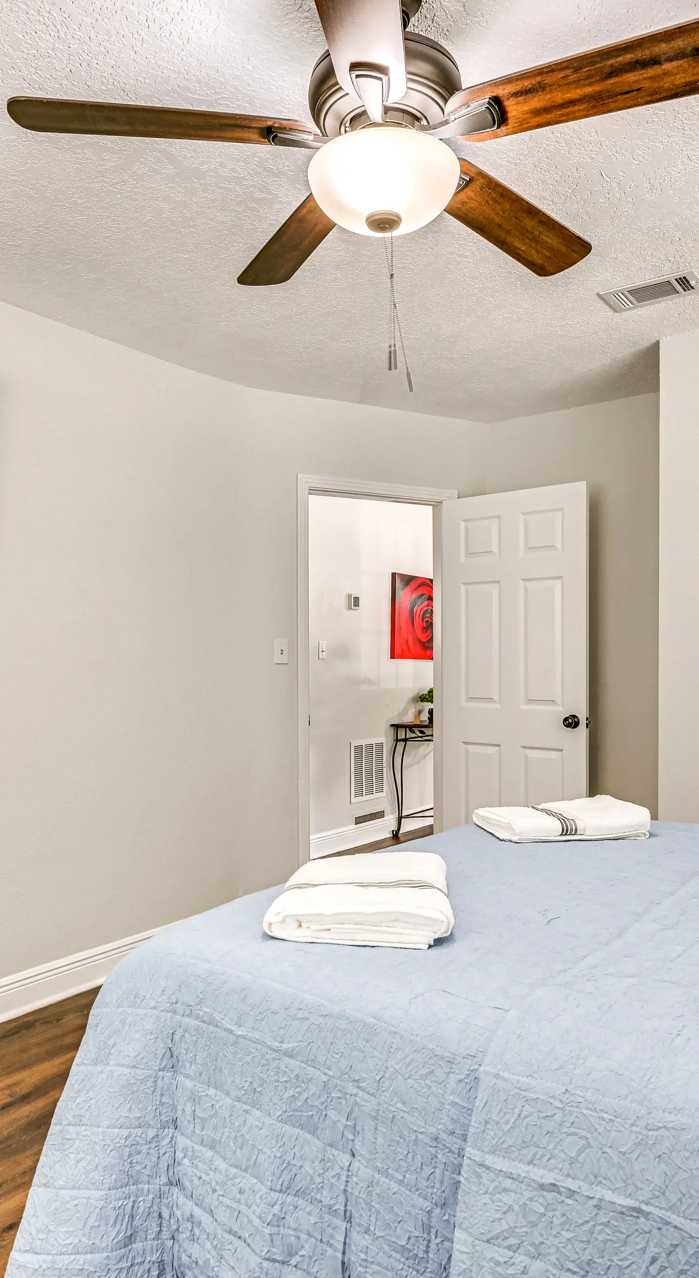 Breezy Lutz Home w/ Patio: Perfect for Long Stays