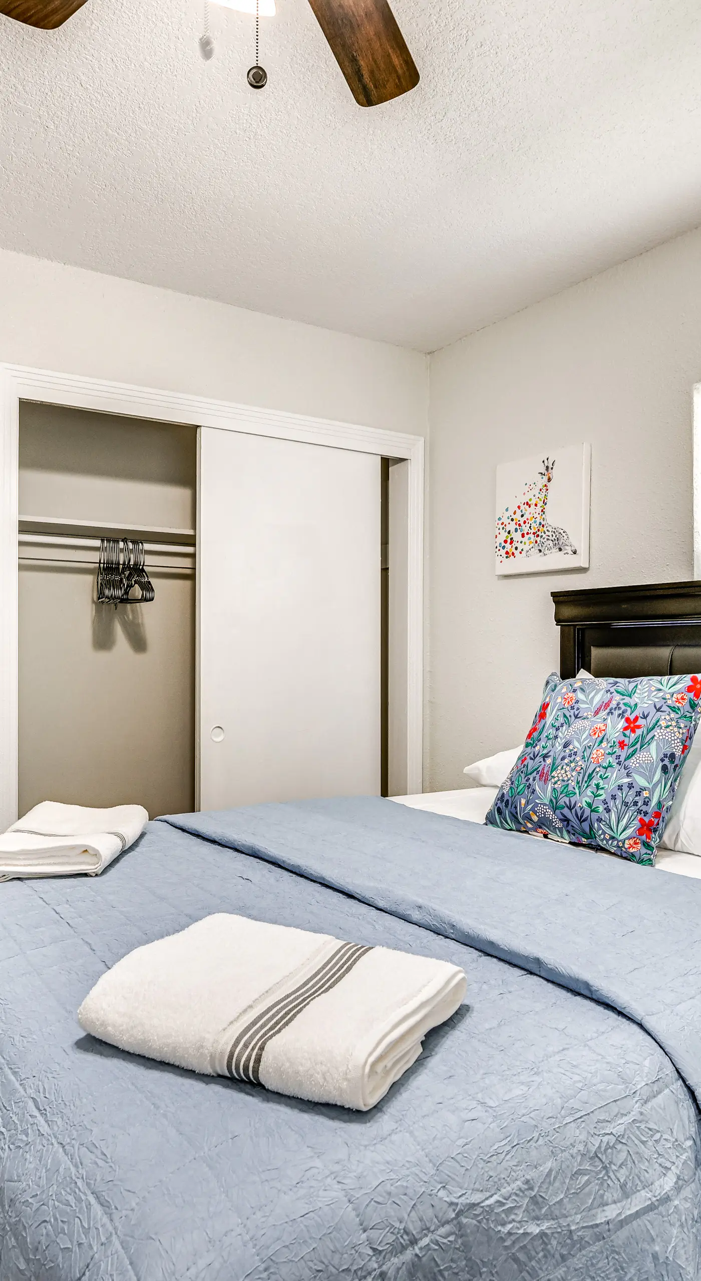 Breezy Lutz Home w/ Patio: Perfect for Long Stays