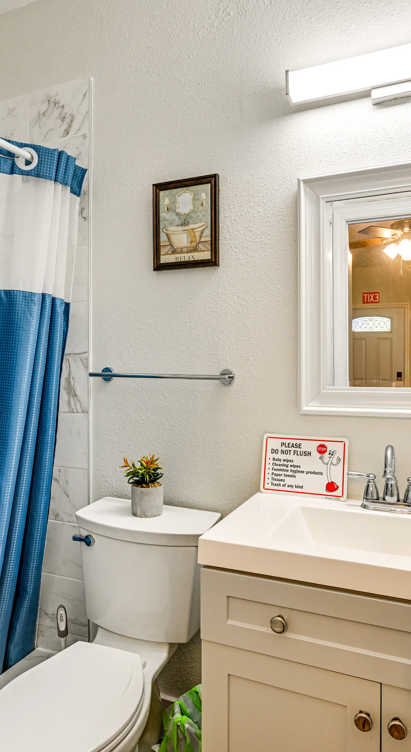 Breezy Lutz Home w/ Patio: Perfect for Long Stays