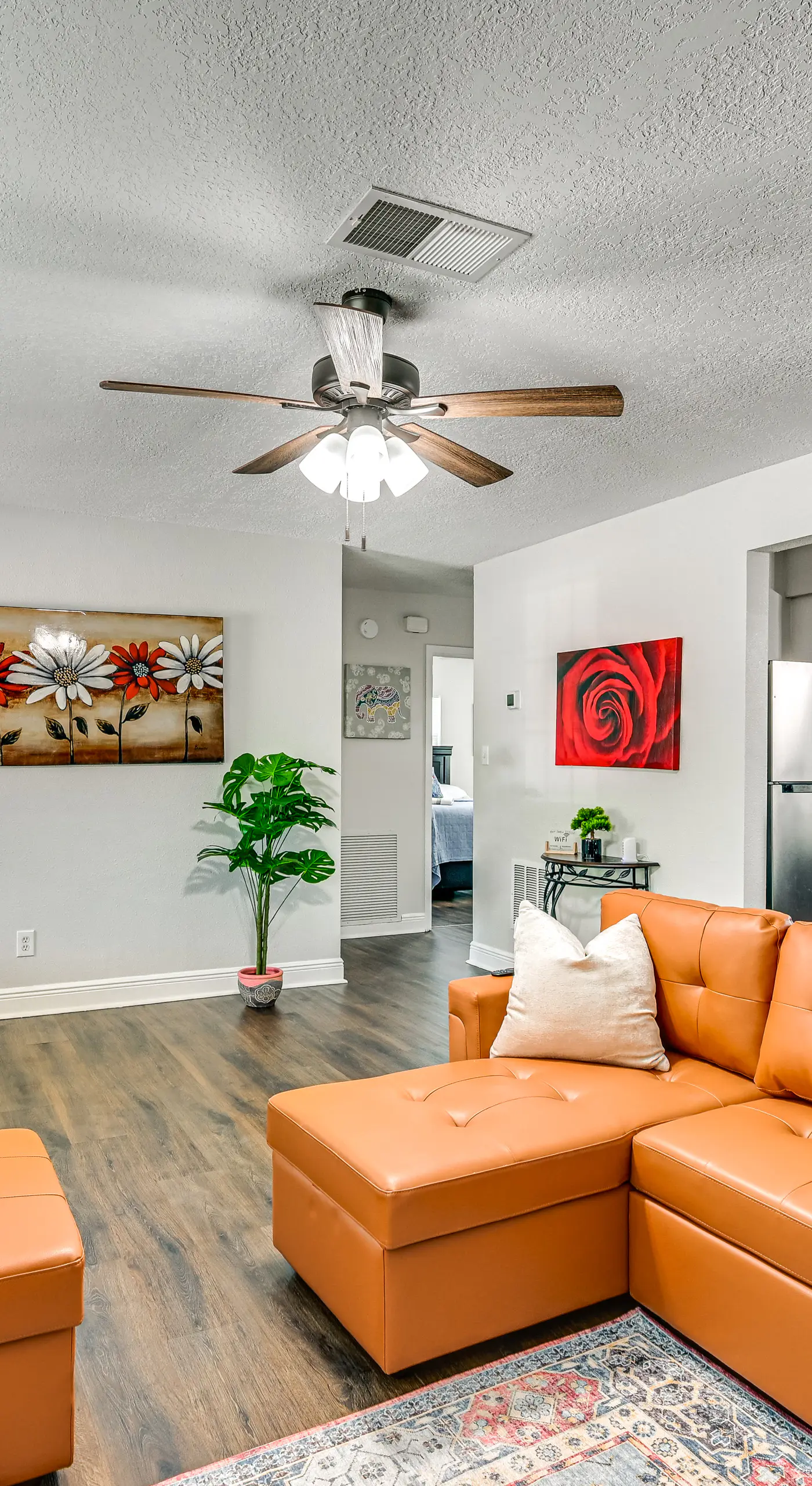 Breezy Lutz Home w/ Patio: Perfect for Long Stays