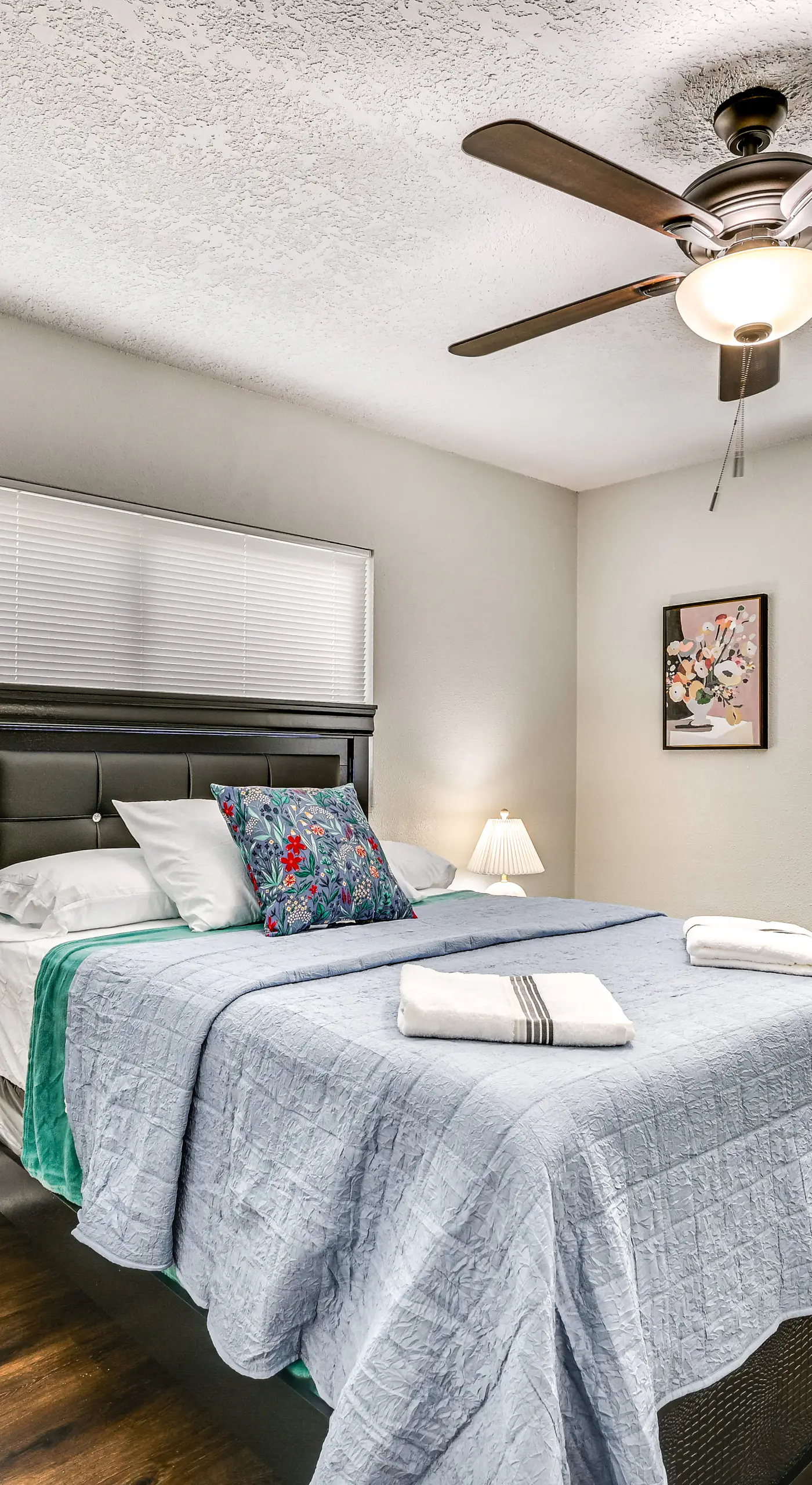 Breezy Lutz Home w/ Patio: Perfect for Long Stays