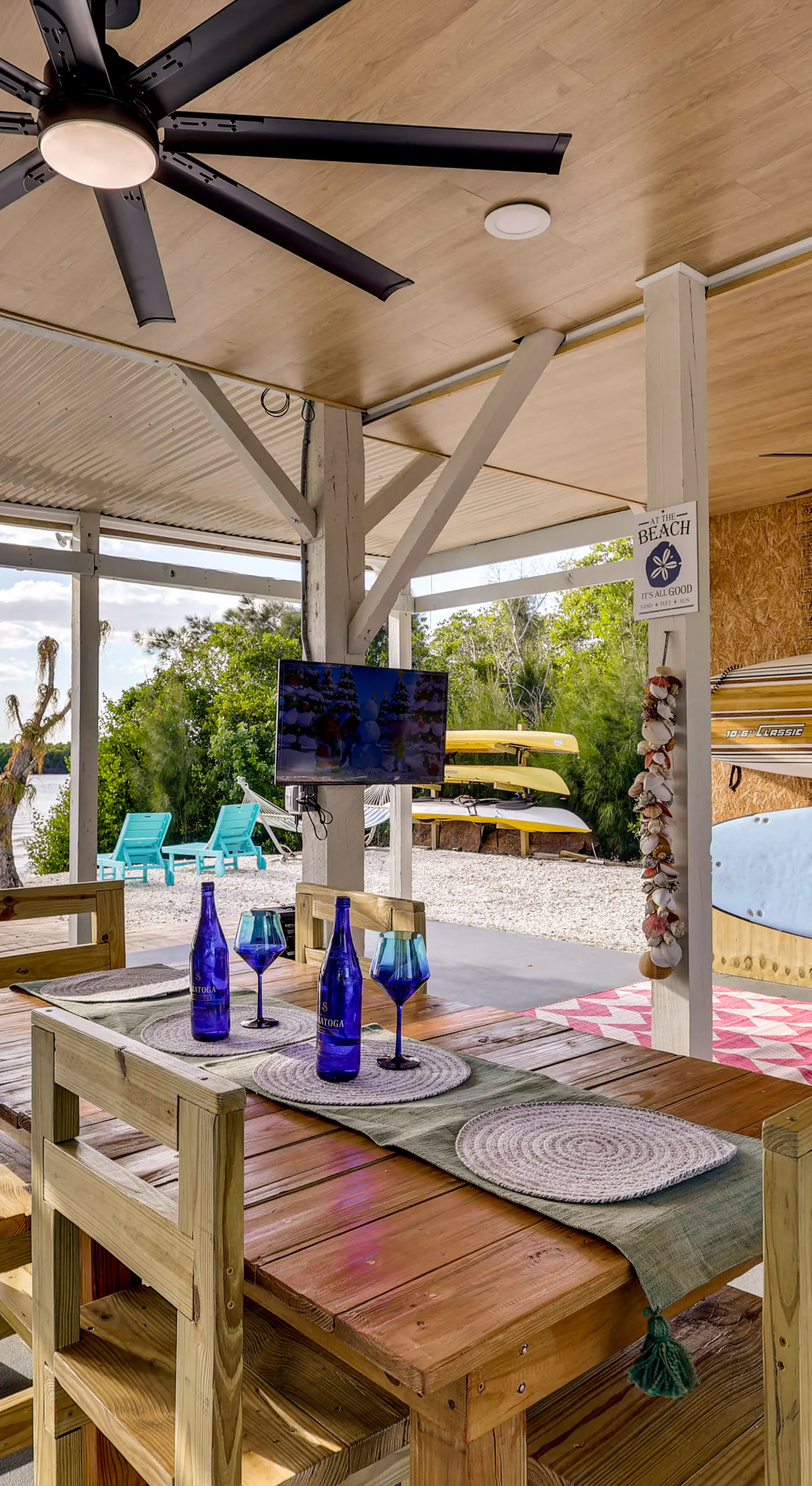 Private Beach: 'Hidden Shack By the Bay' in Ruskin