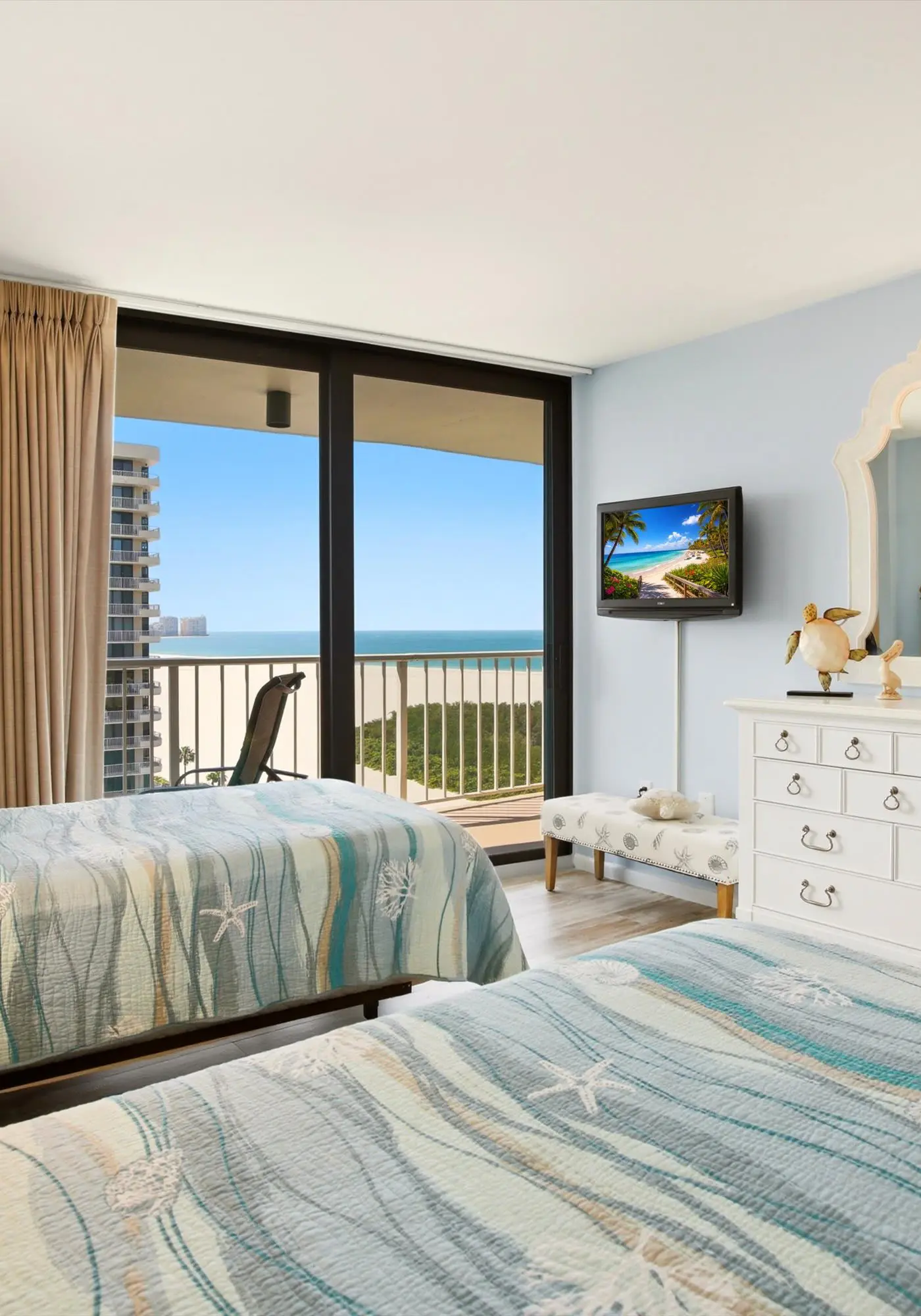 Marco Island Condo - Water Views & Pool Access
