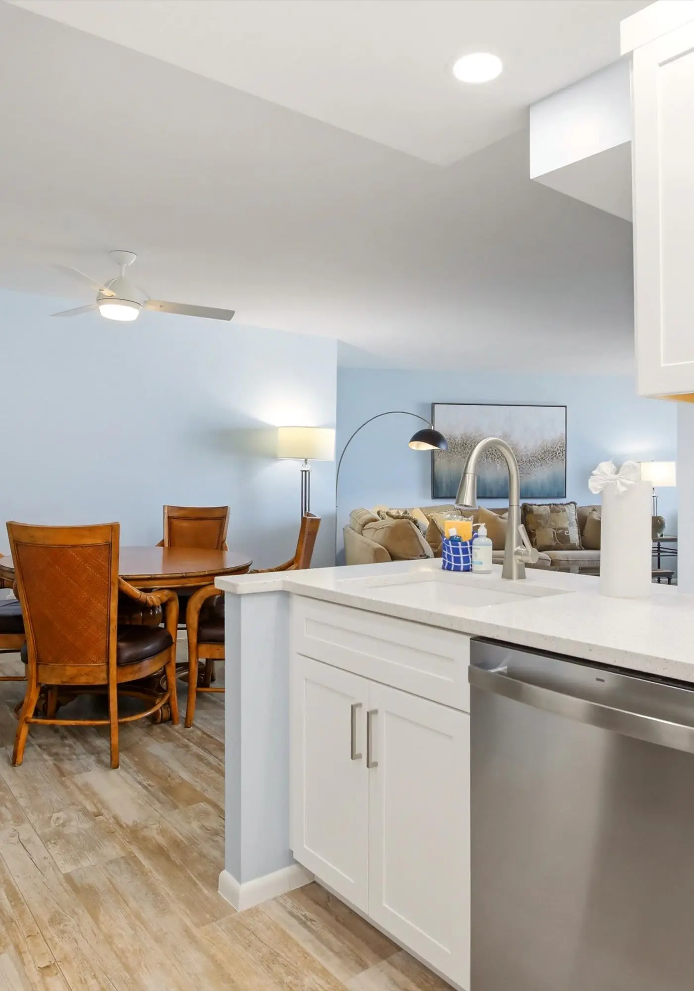 Marco Island Condo - Water Views & Pool Access