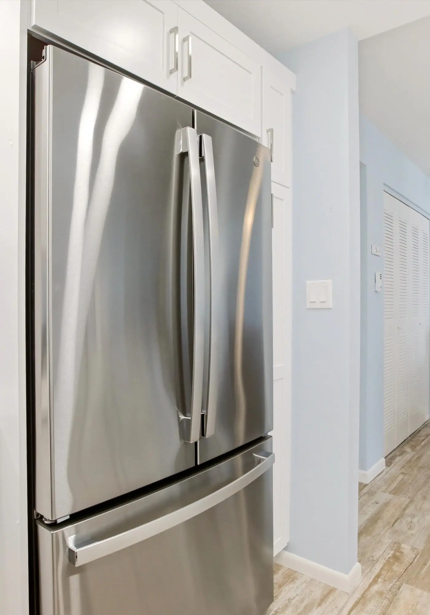 Marco Island Condo - Water Views & Pool Access