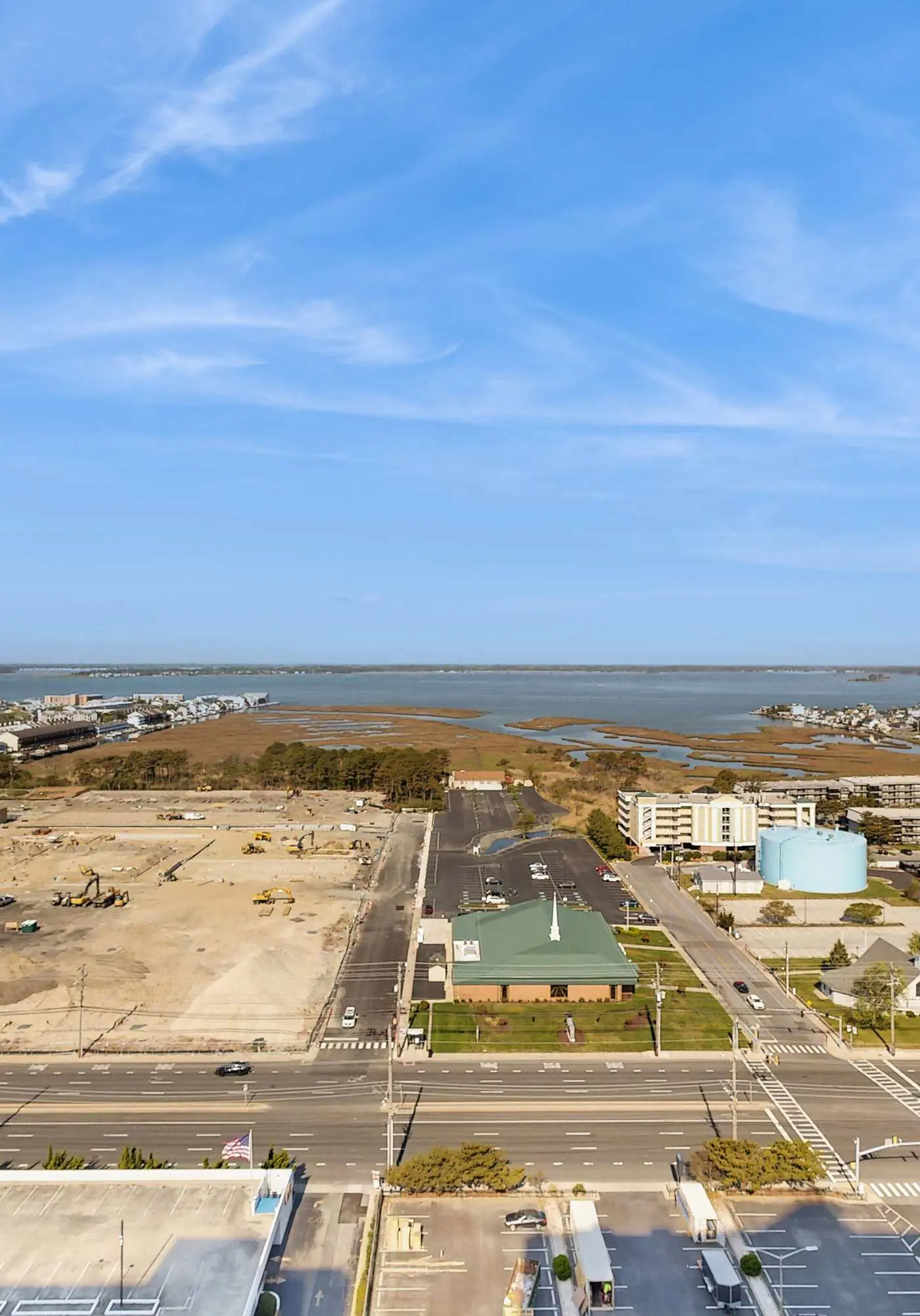 Breathtaking Ocean & Bay Views from the 22nd Floor