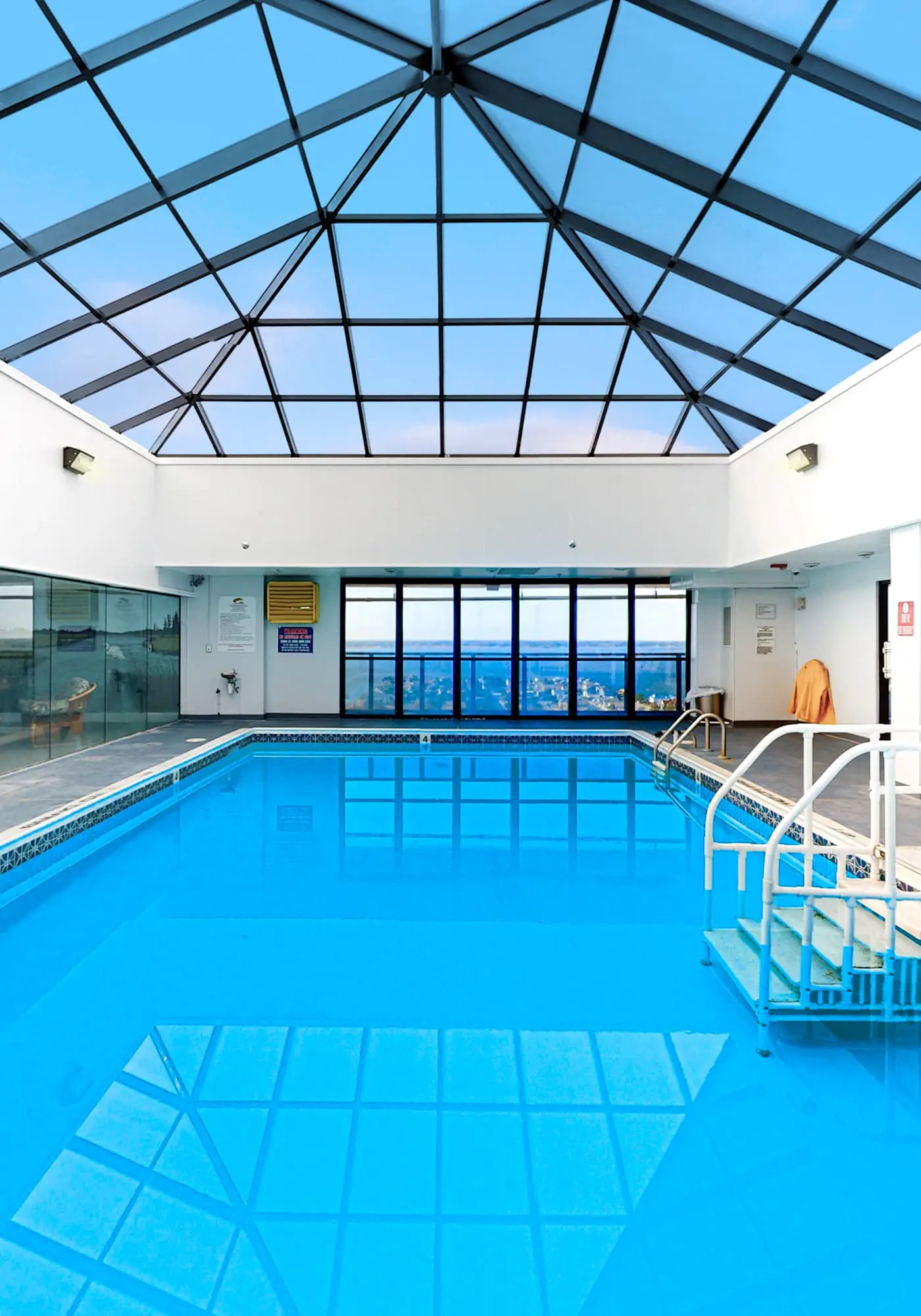 Ocean Views, Pool Days & Family Fun