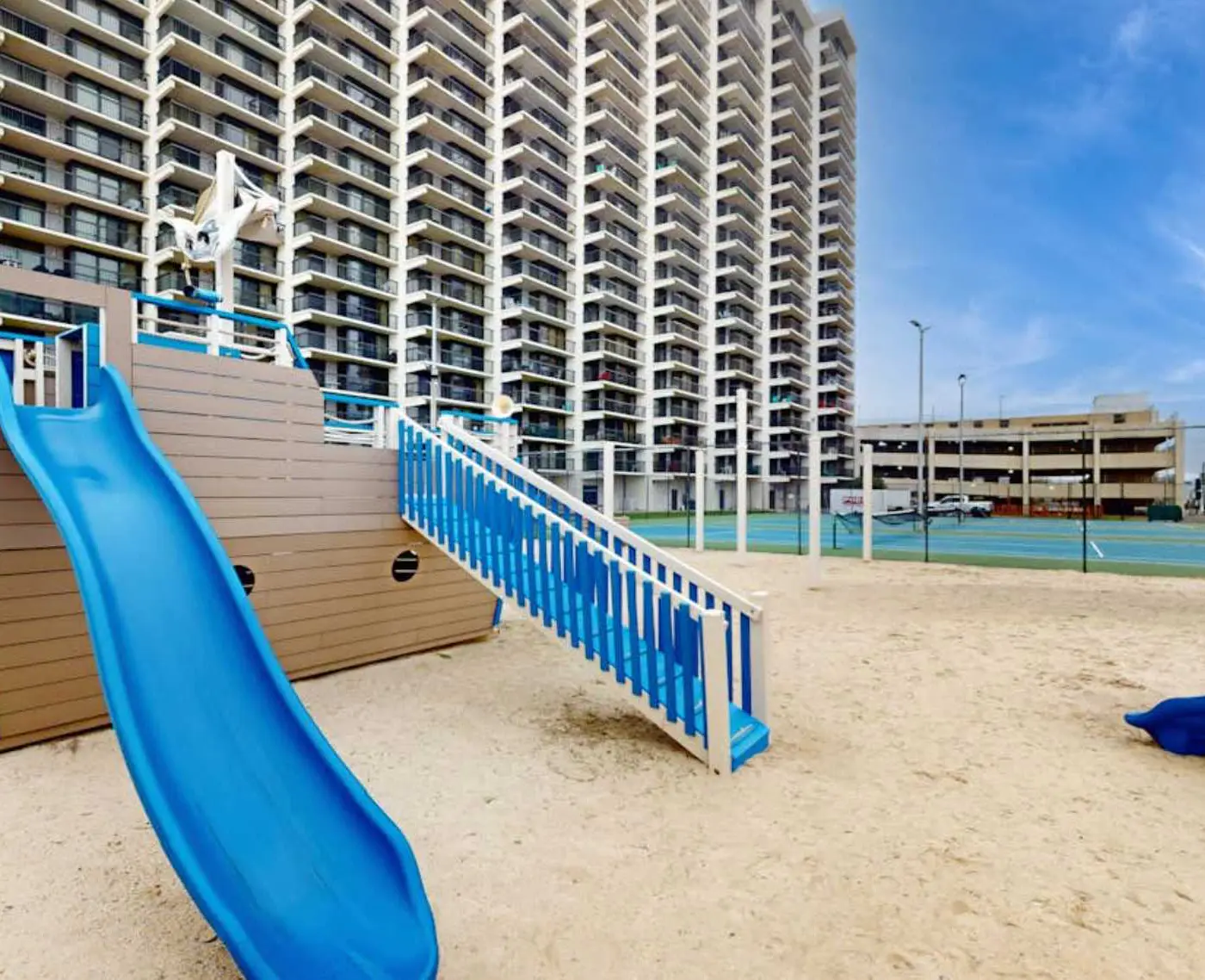 Sea Watch 106- Oceanfront Escape with Pools, Arcade, Beach Access
