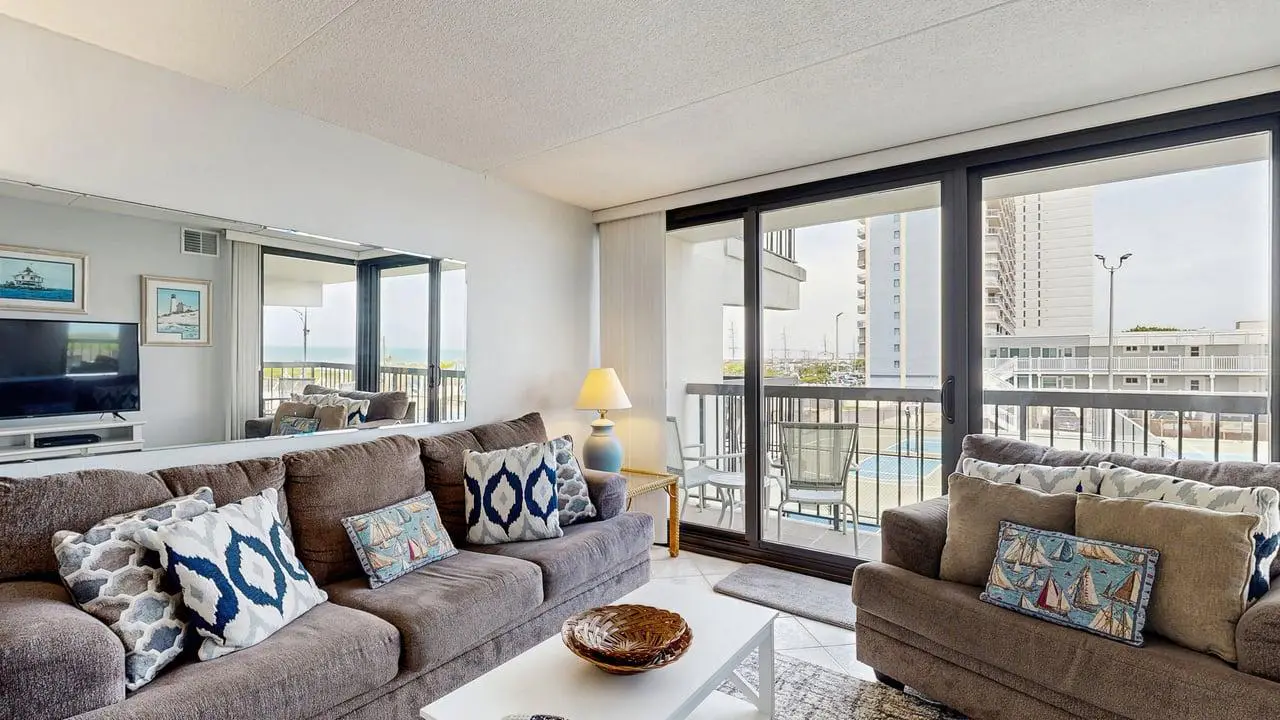 Sea Watch 106- Oceanfront Escape with Pools, Arcade, Beach Access