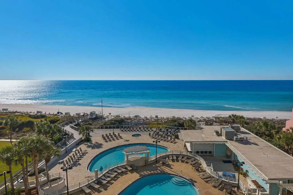 Spacious Coastal Escape for Family Getaways