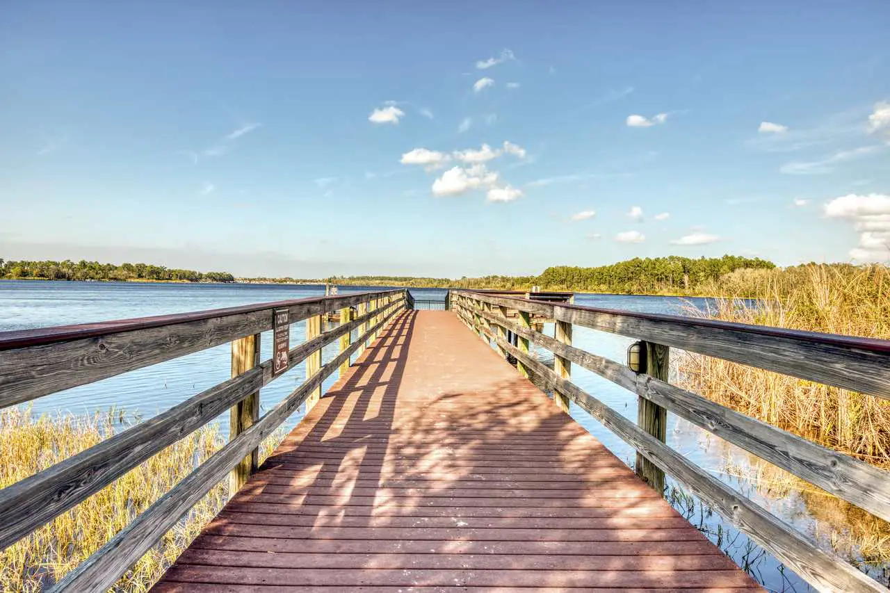Charming 3nd floor condo close to theme parks and shopping