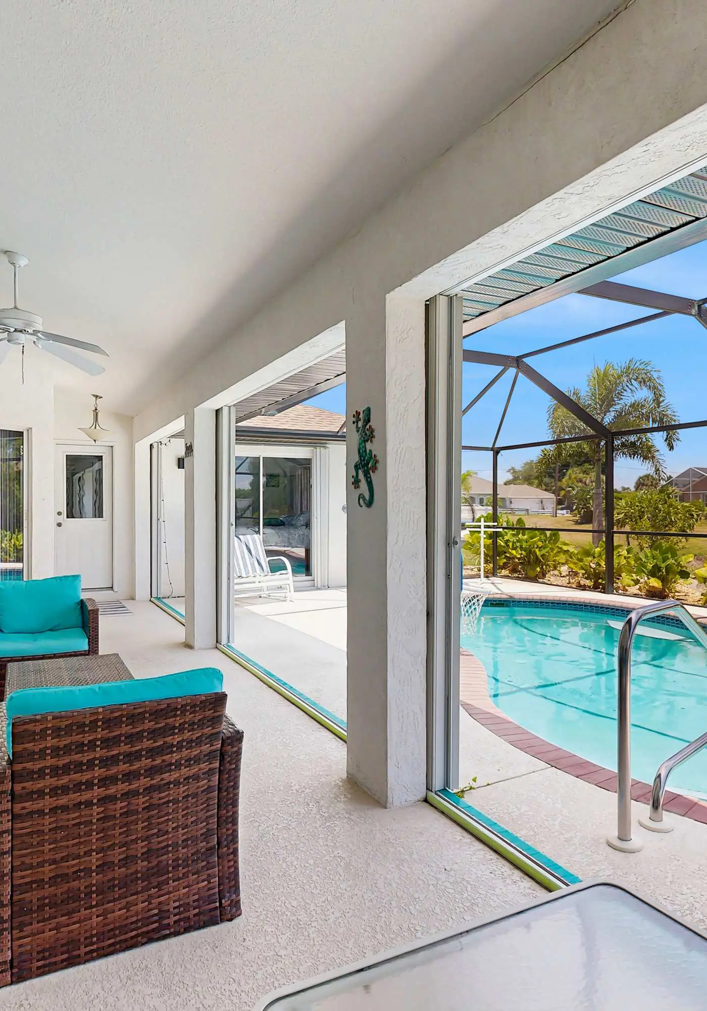 Spacious home, private pool, large kitchen