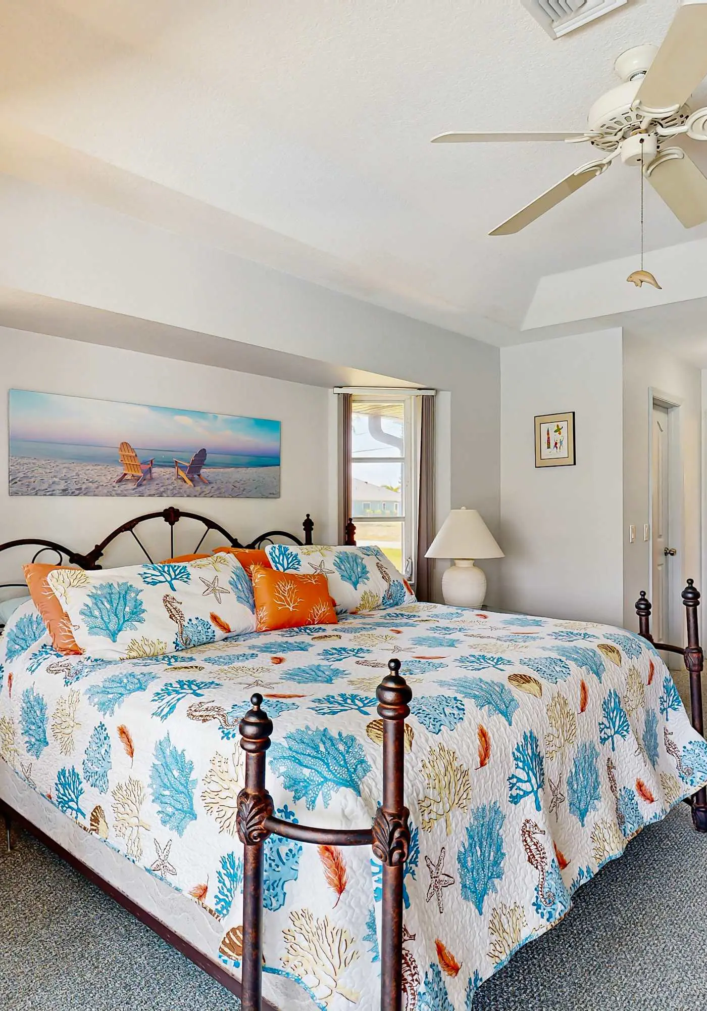 Spacious home, private pool, large kitchen