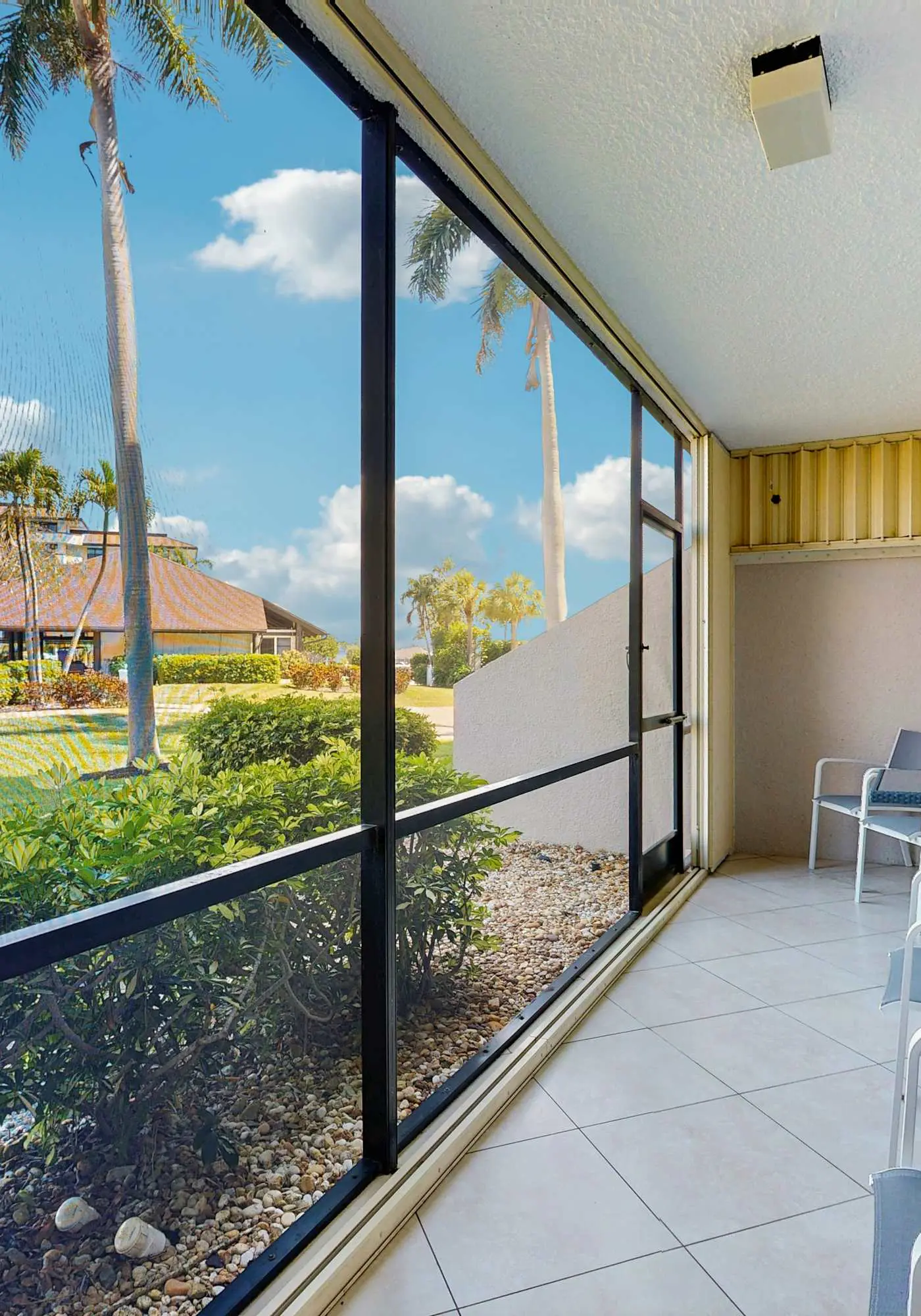 Cozy condo with shared pool, water view