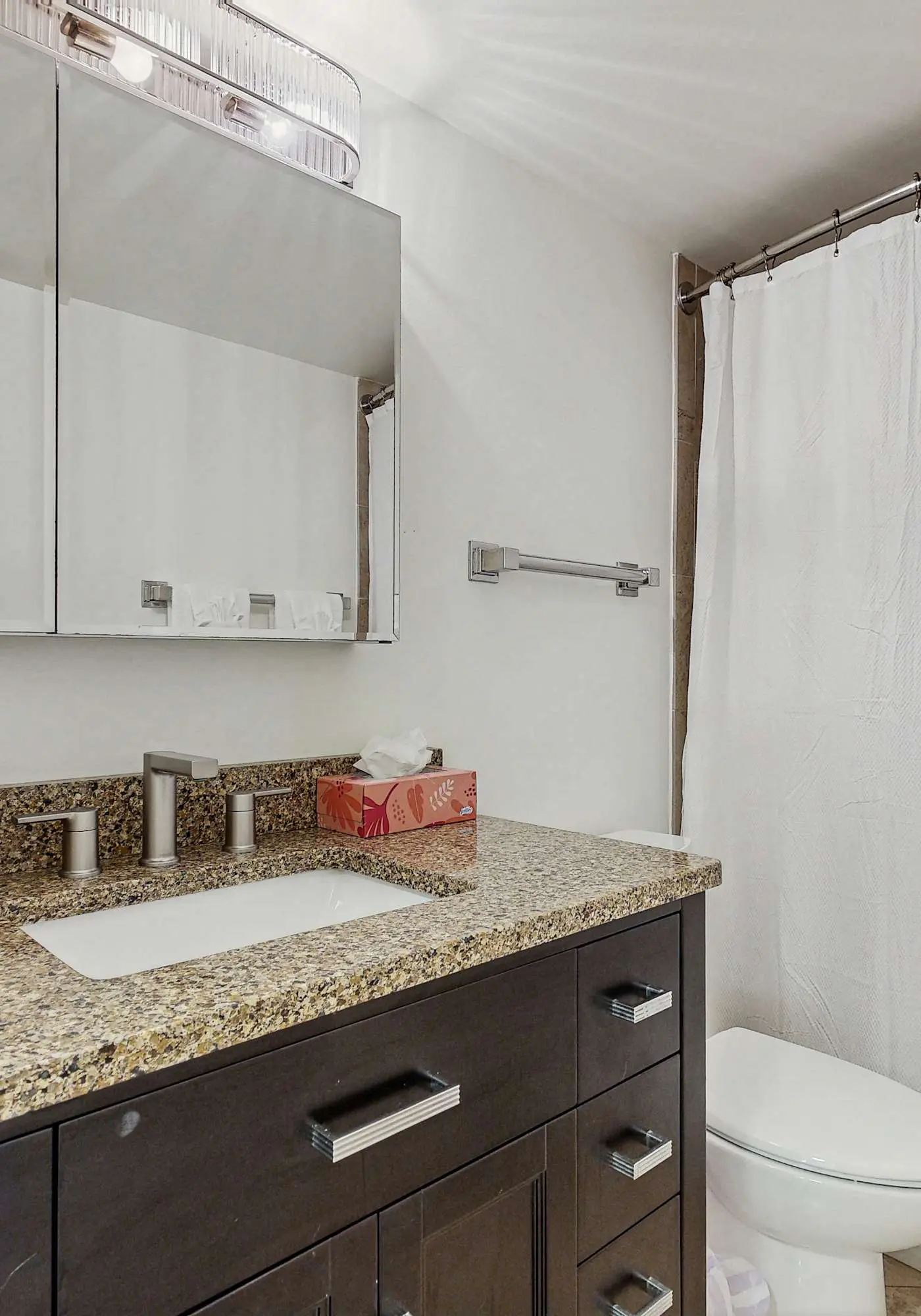 Cozy condo with shared pool, water view