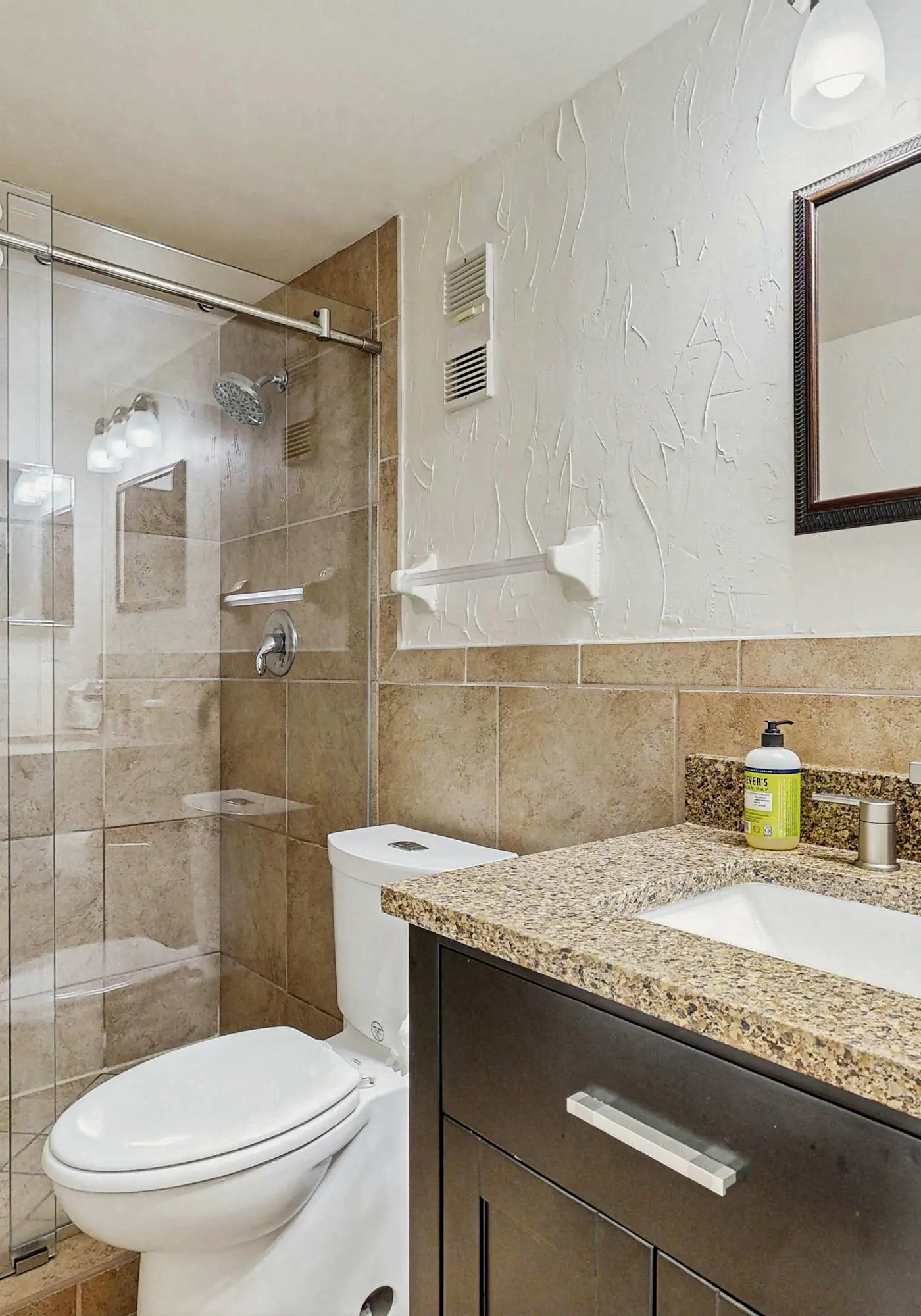 Cozy condo with shared pool, water view