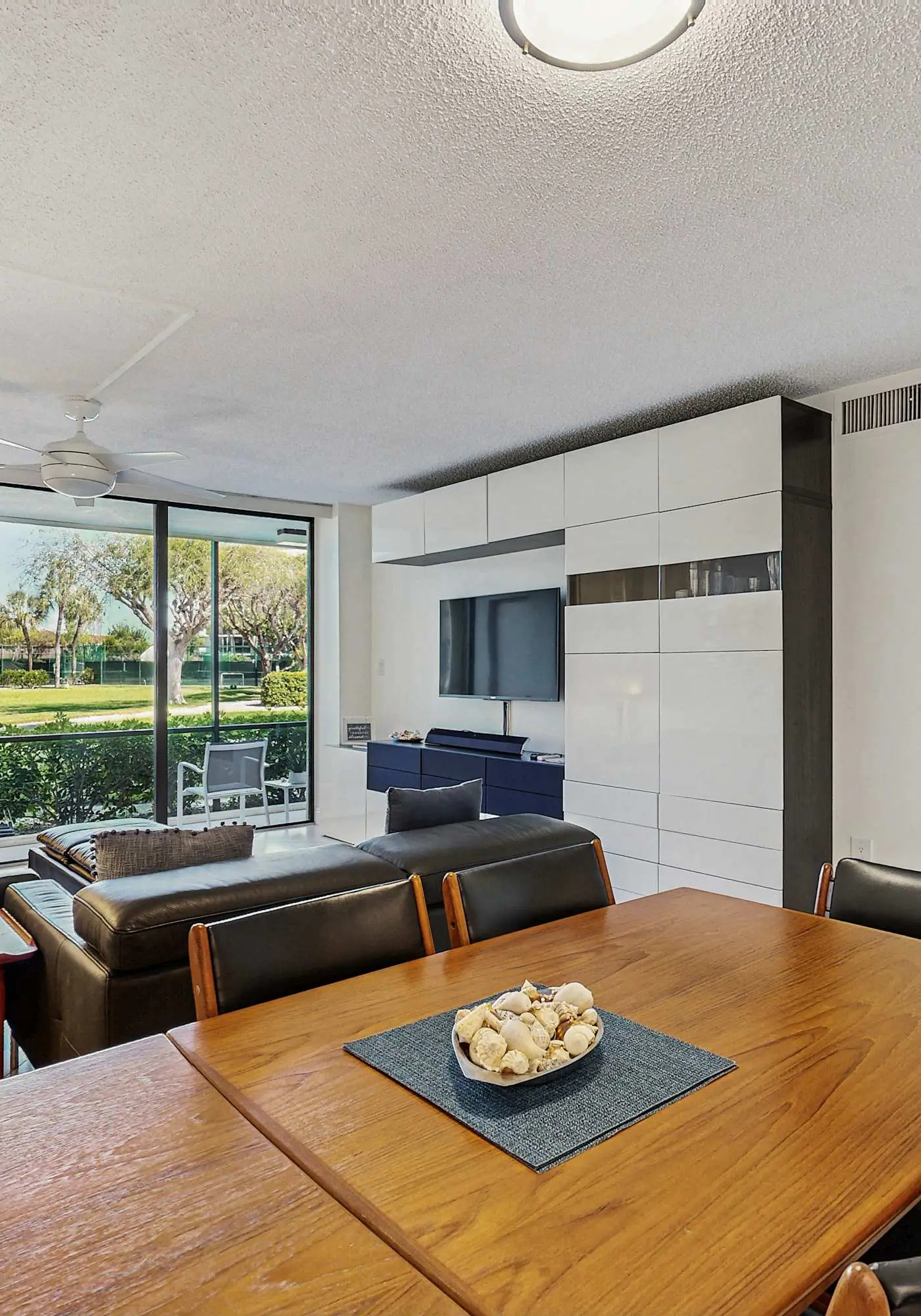 Cozy condo with shared pool, water view