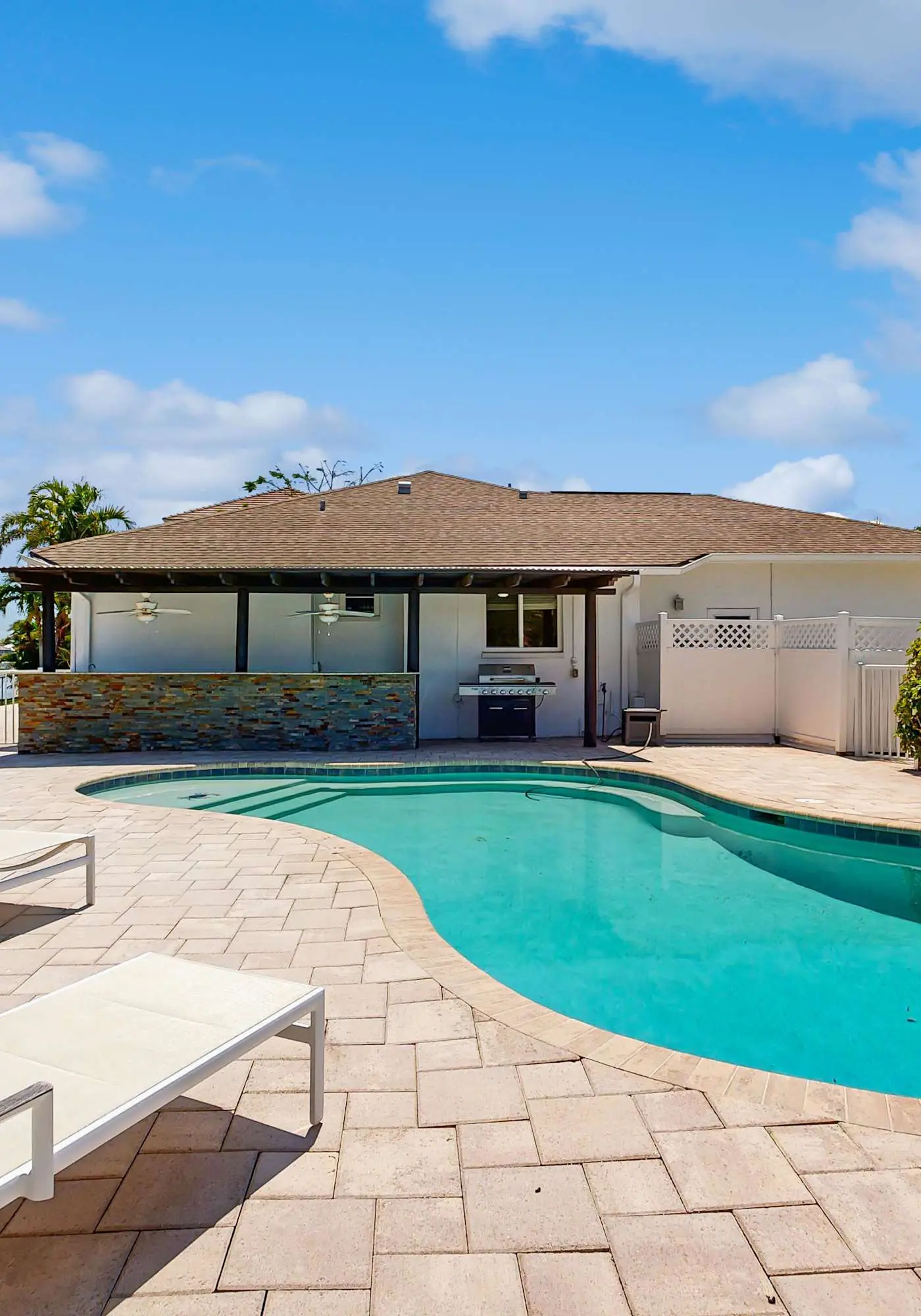 Marco Island Oasis, Private Pool, Waterfront & Family Fun!