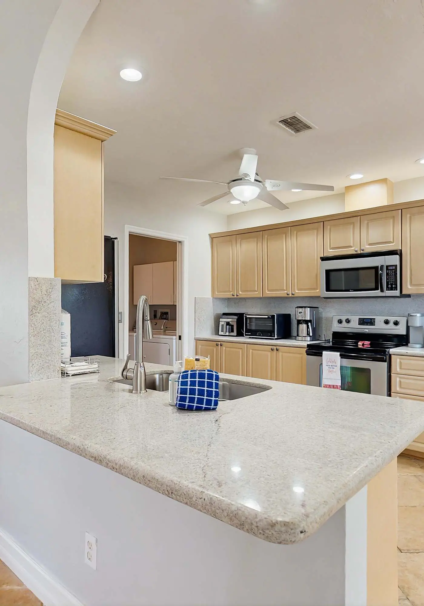 Marco Island Oasis, Private Pool, Waterfront & Family Fun!