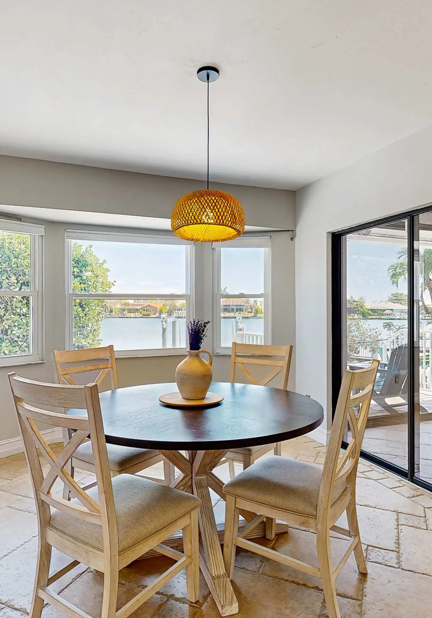 Marco Island Oasis, Private Pool, Waterfront & Family Fun!