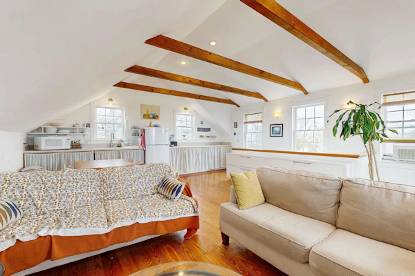 Charming cottage close to the beach