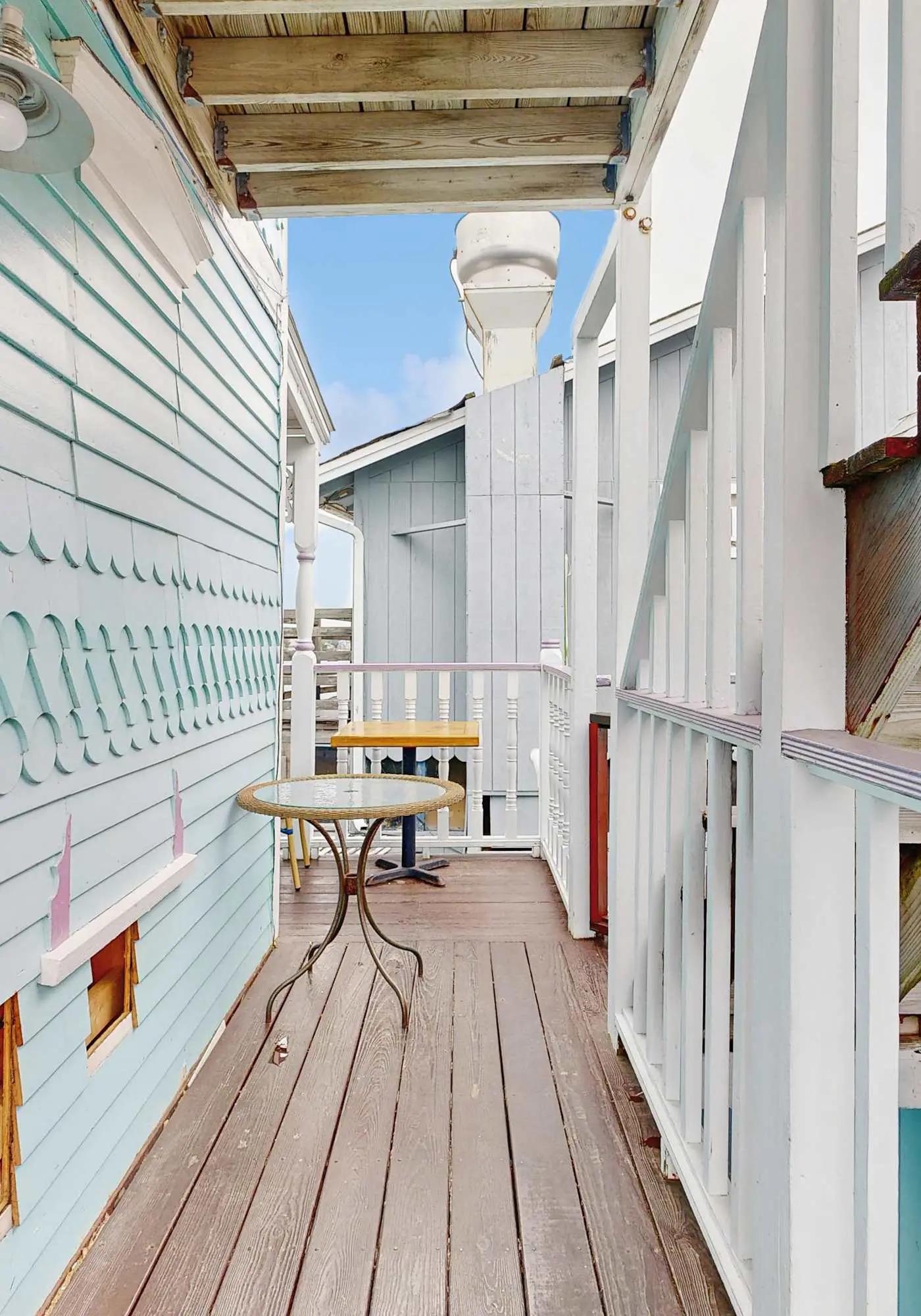 Cozy Downtown Studio - Walk to Ferry & Town