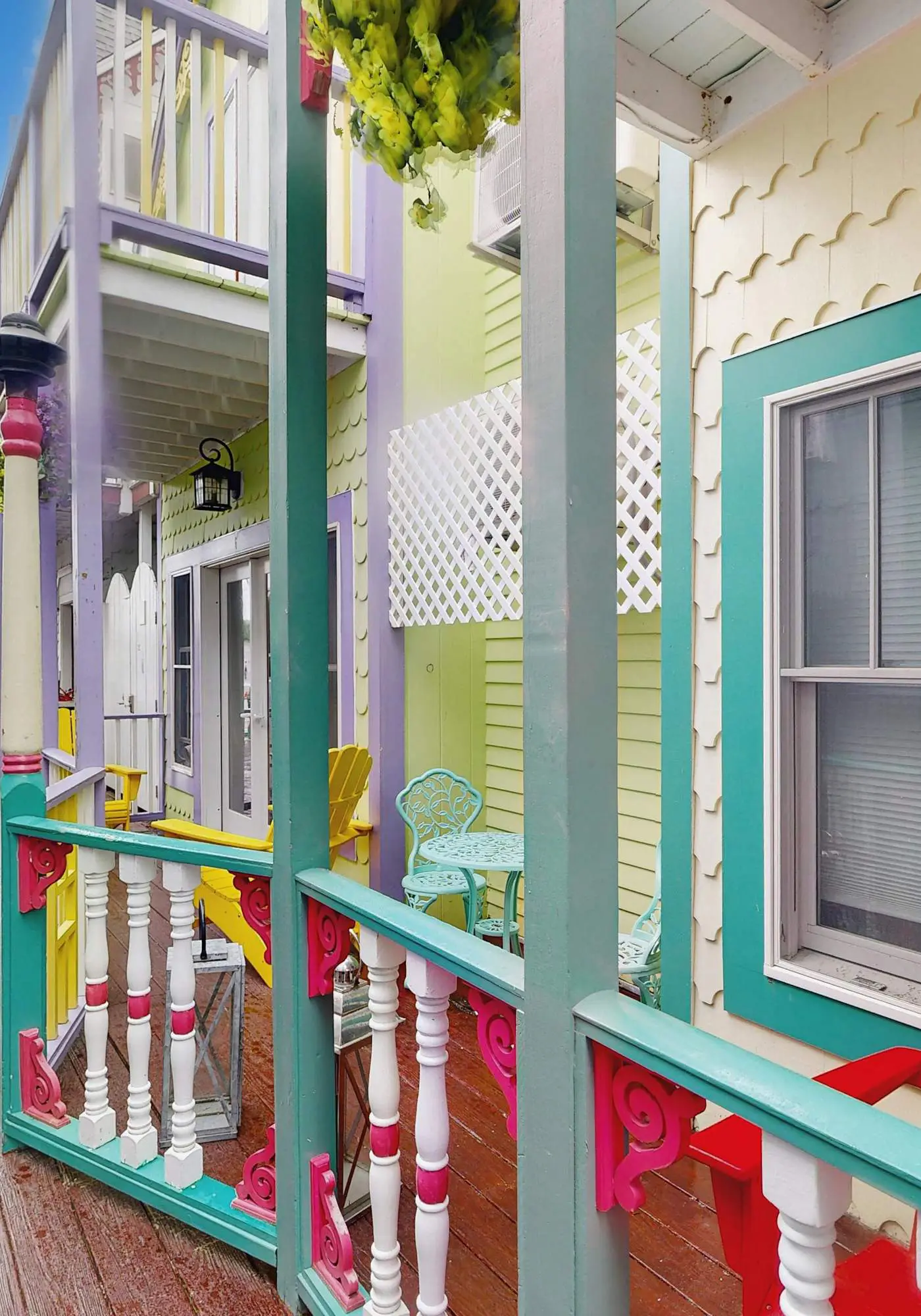 Cozy Downtown Studio - Walk to Ferry & Town