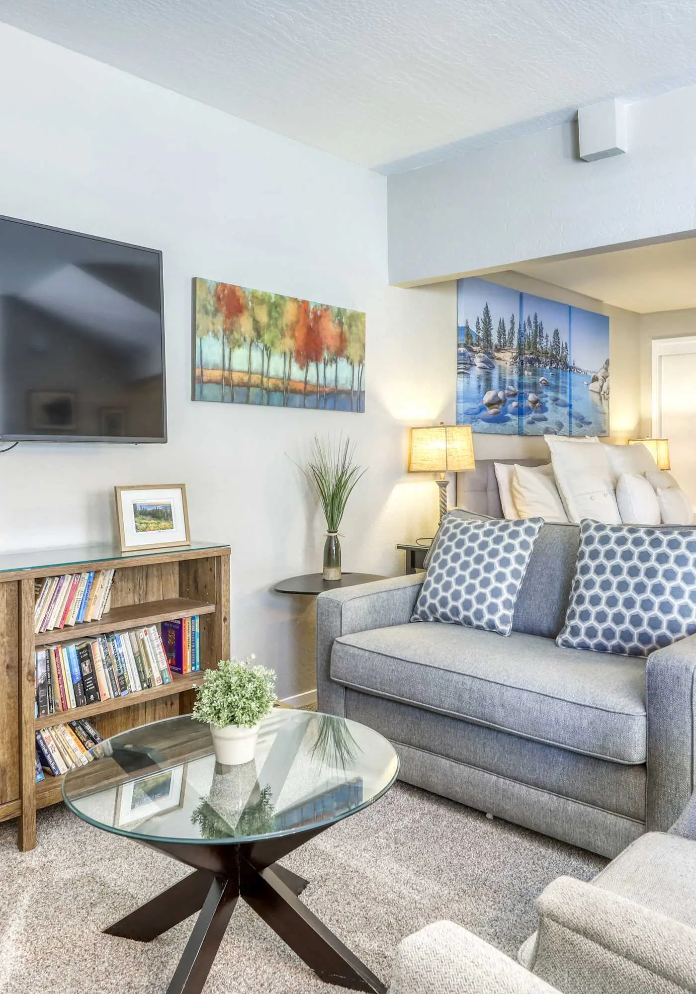 Cozy Tahoe Village Studio Near Heavenly Ski Resort