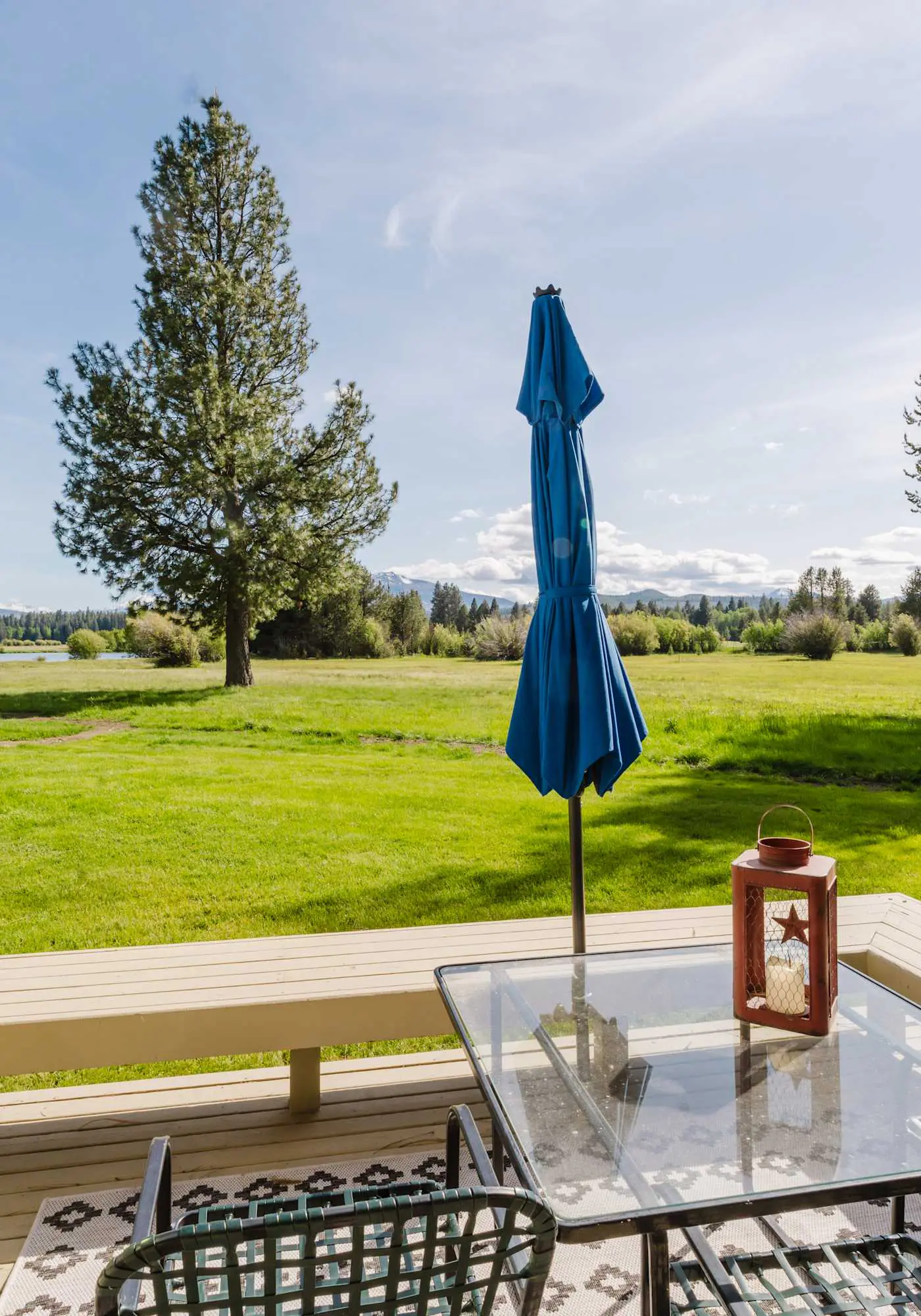 Lakeview Meadow Retreat