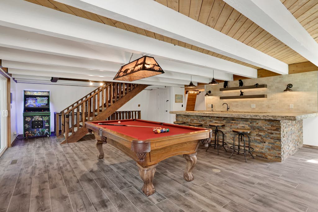Grand Bearadise | Hot Tub · Game Room · Private Theater | Sleeps 12