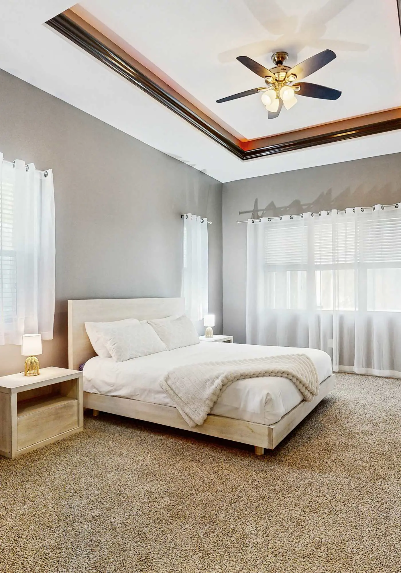 Gorgeous home with private pool, outdoor area & spacious