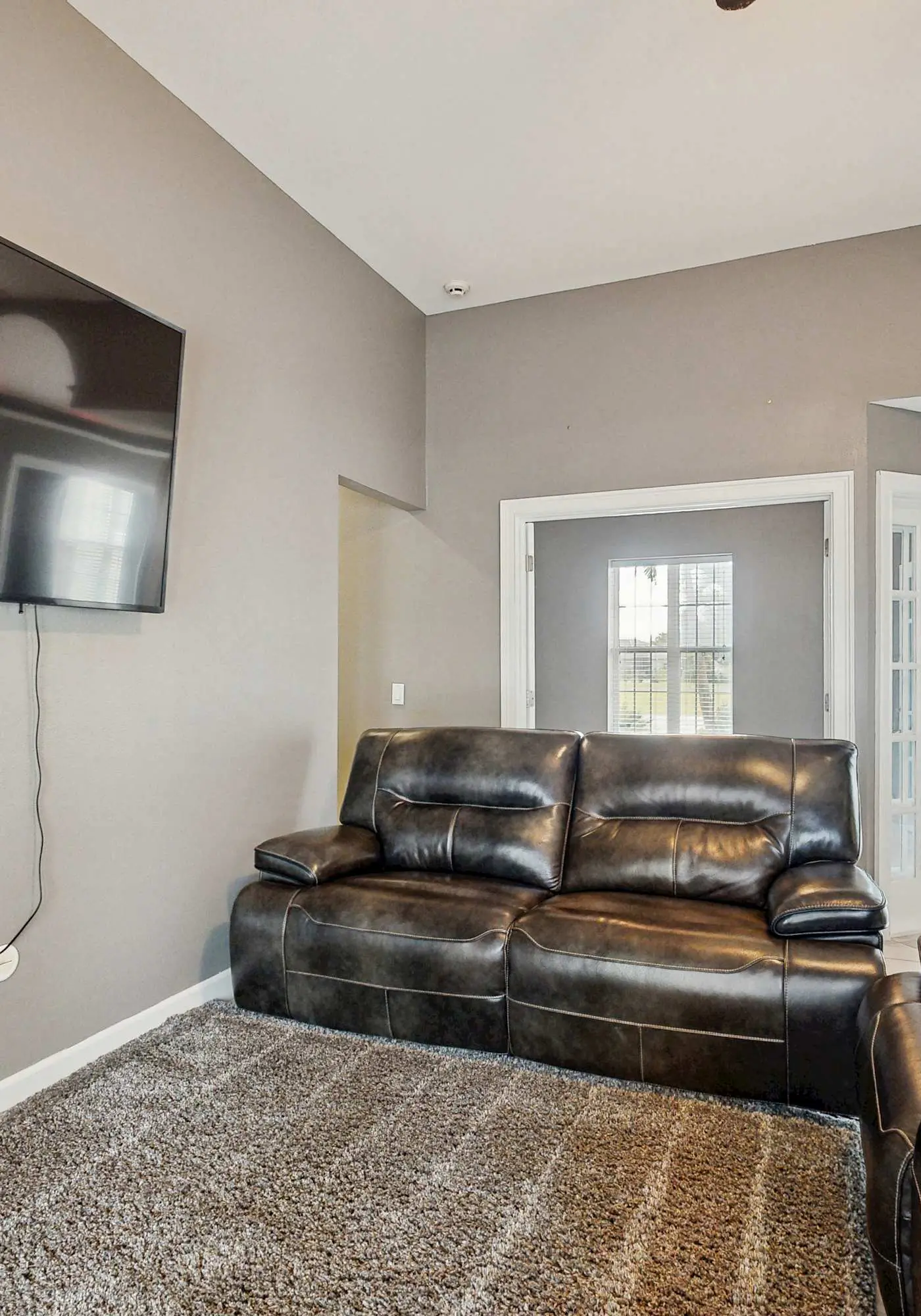 Gorgeous home with private pool, outdoor area & spacious
