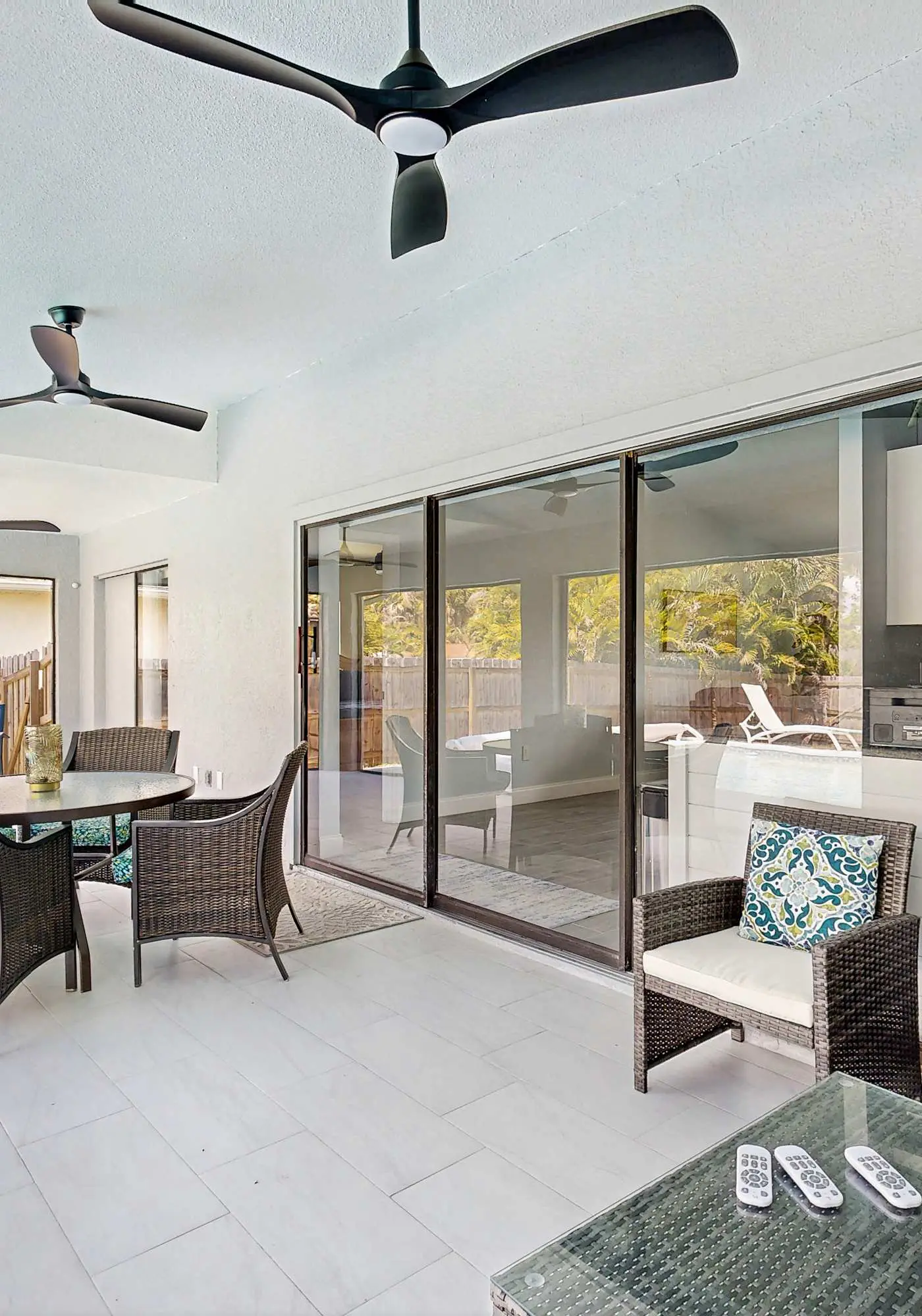 Port Charlotte Oasis Private Pool Home with Spacious Kitchen