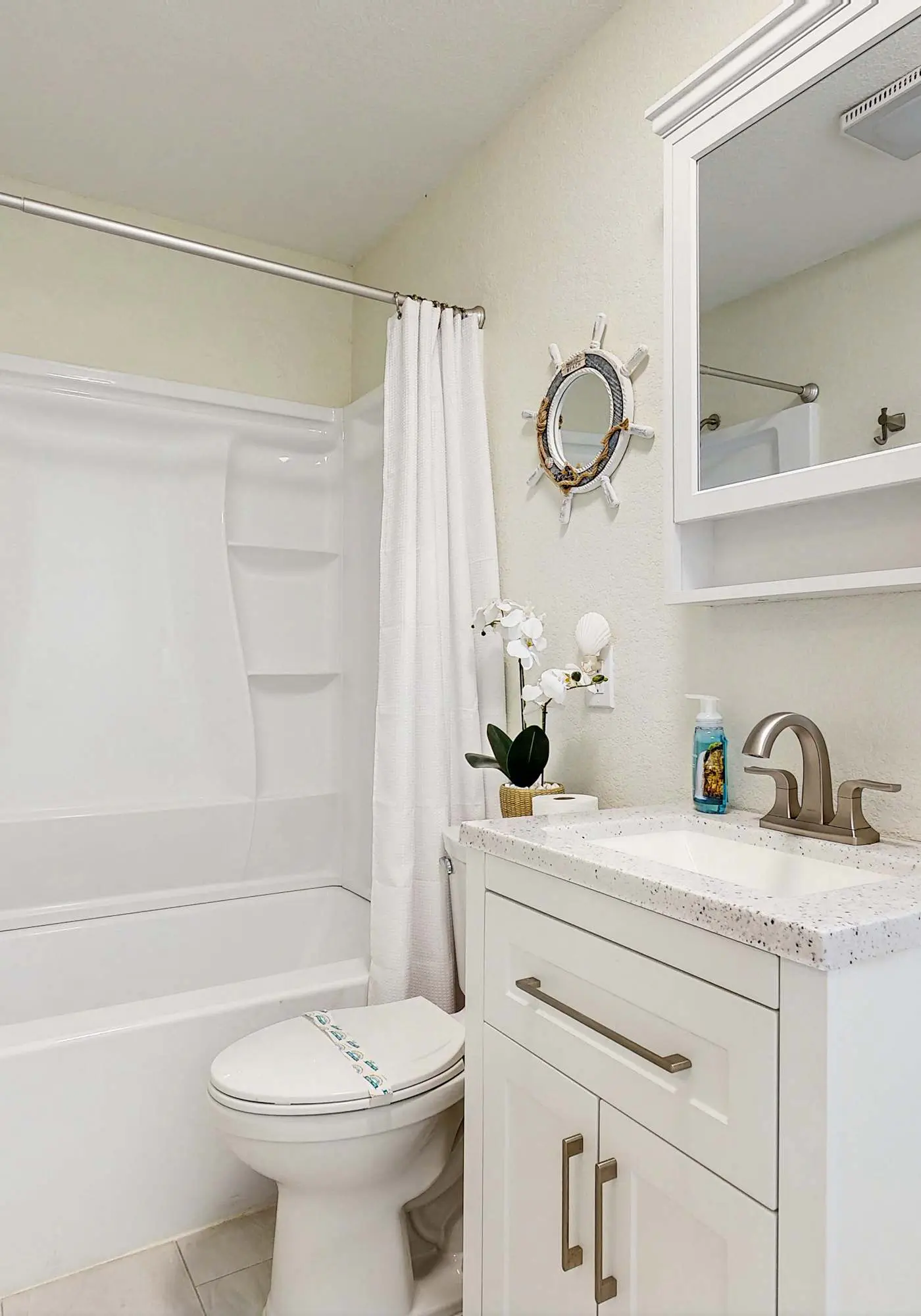 Port Charlotte Oasis Private Pool Home with Spacious Kitchen